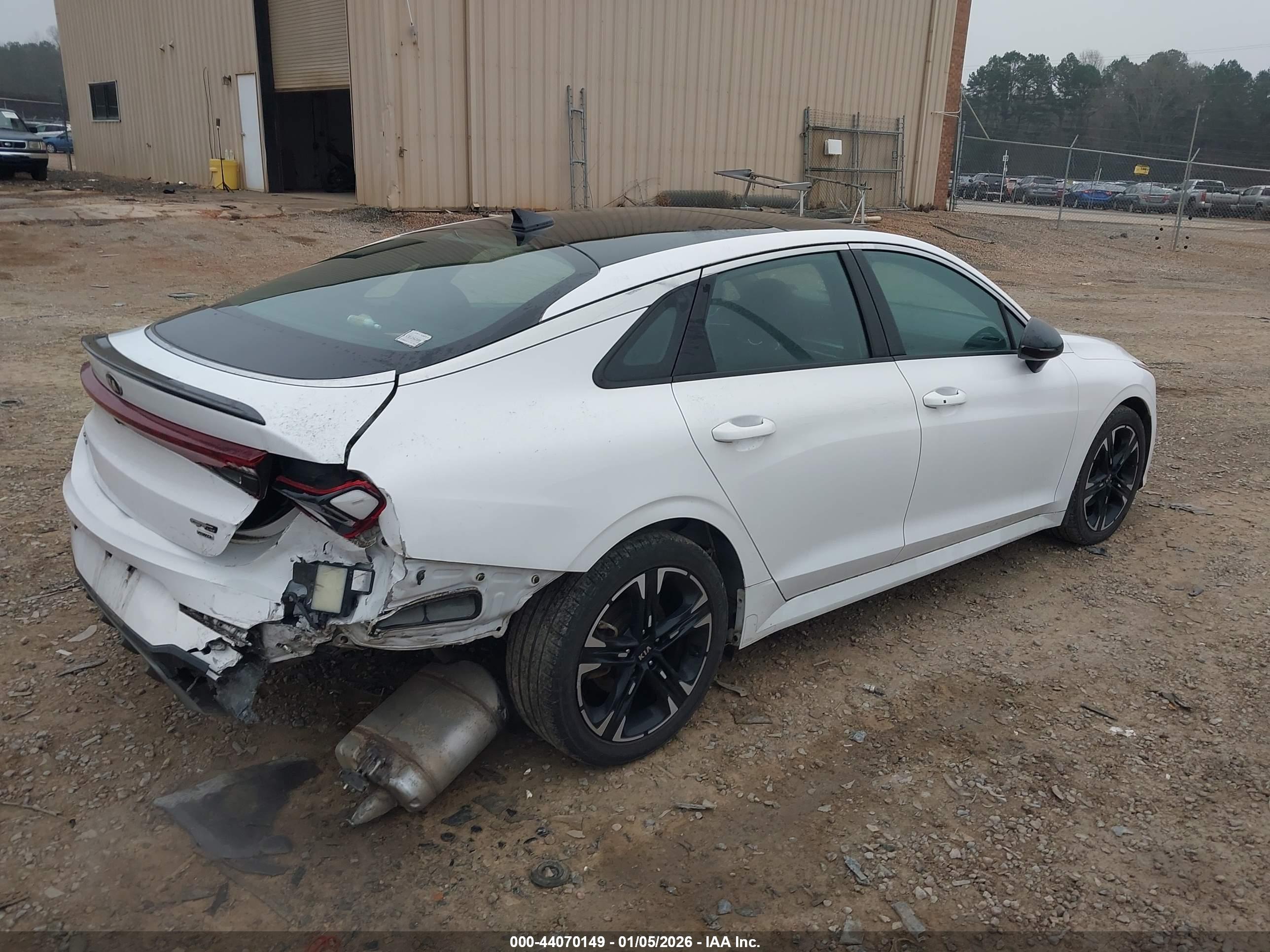KIA K5 image 4