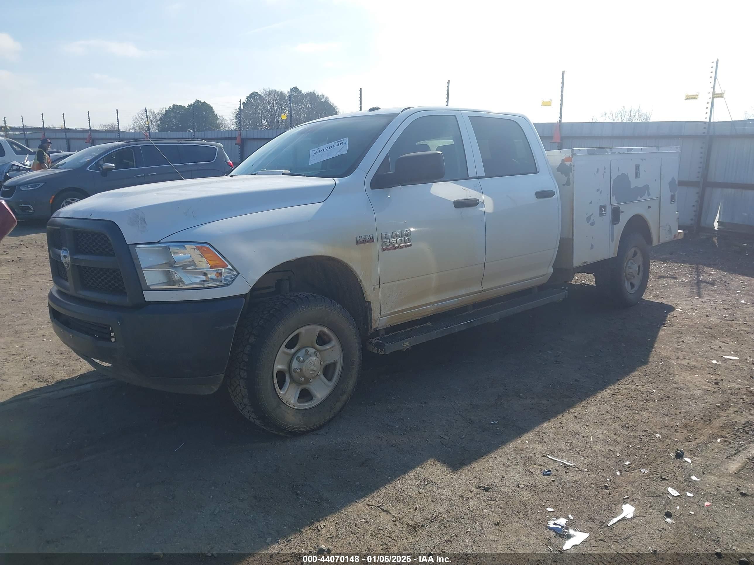 RAM 2500 image 2