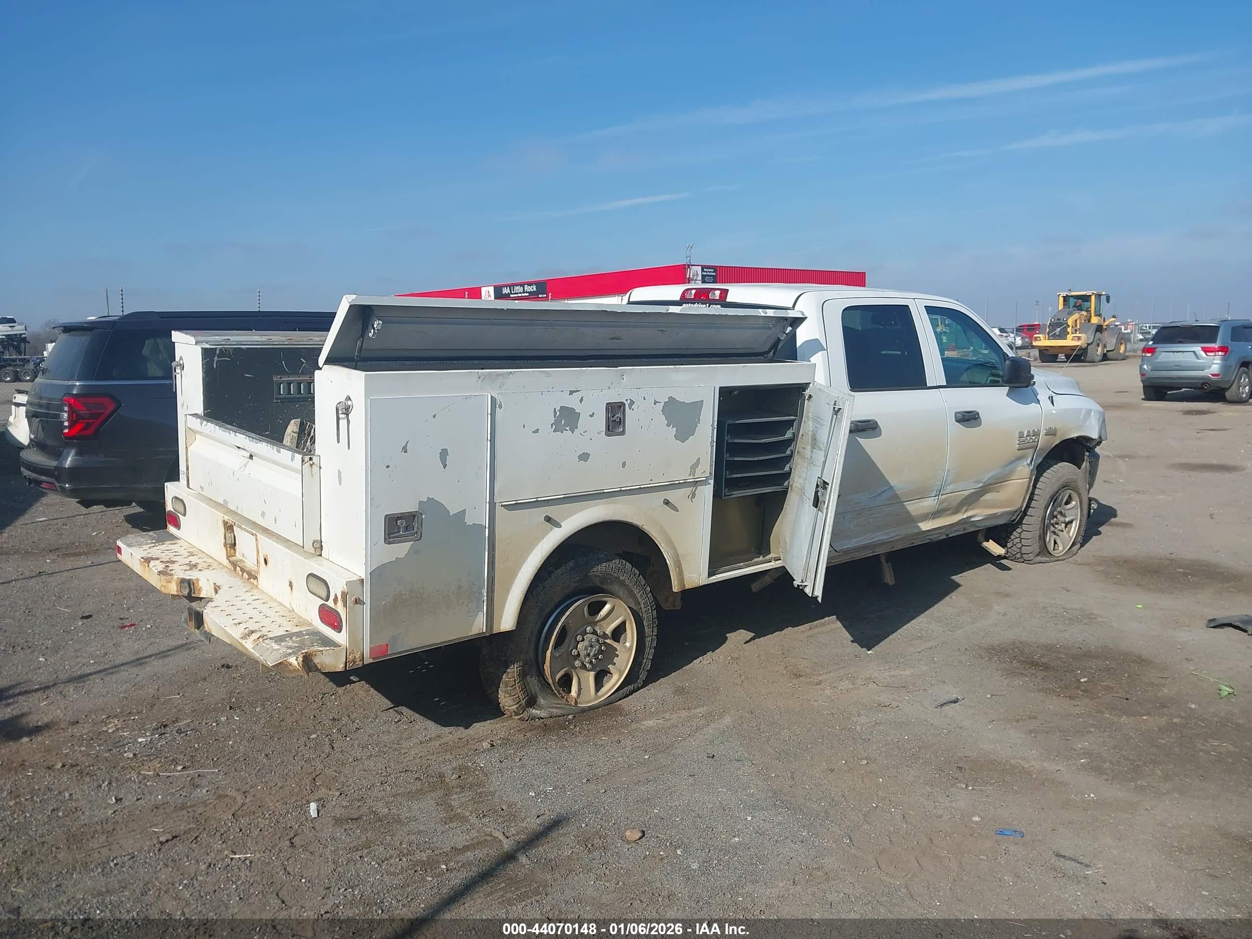 RAM 2500 image 4