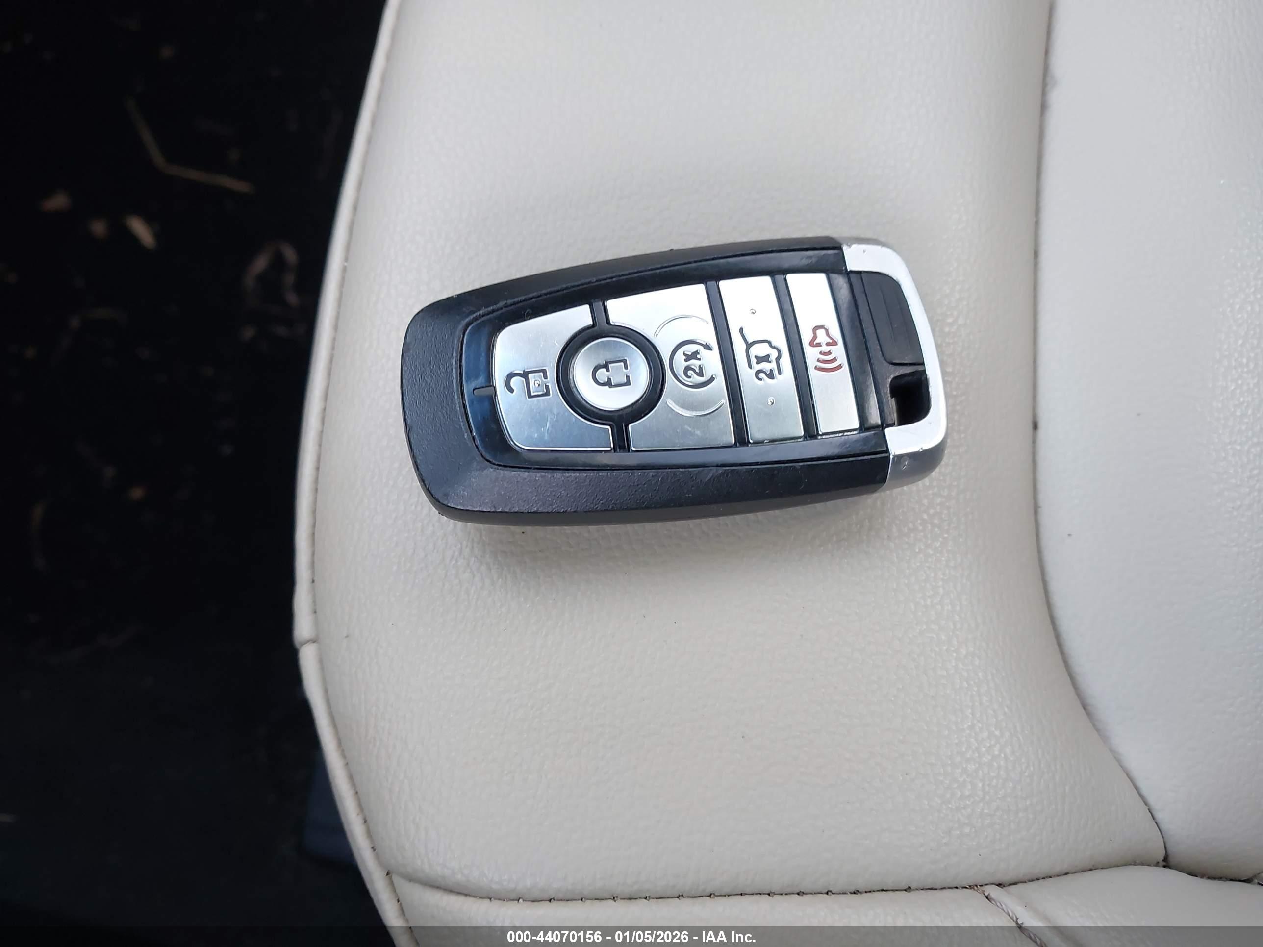 FORD EDGE image 11