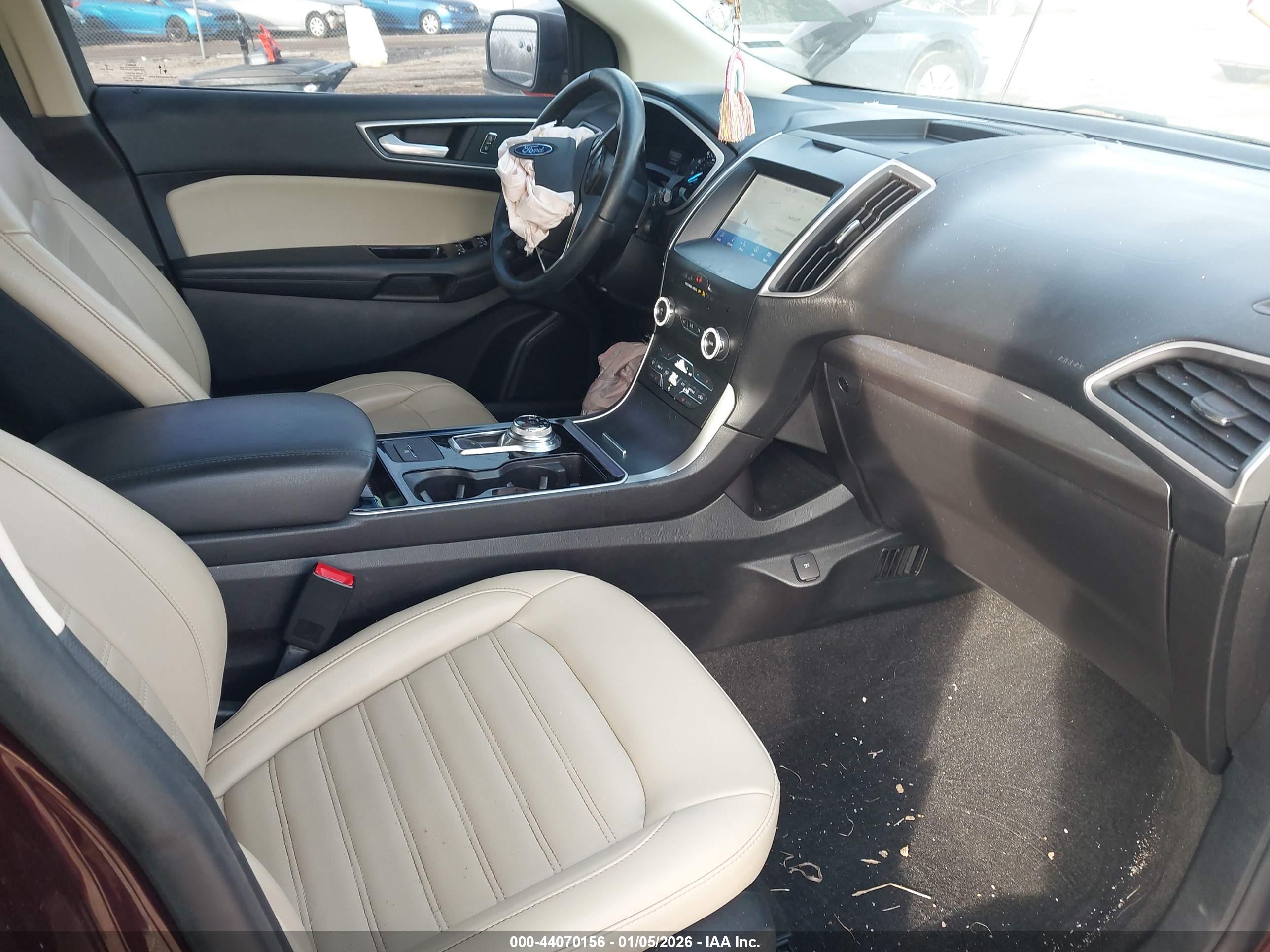 FORD EDGE image 5