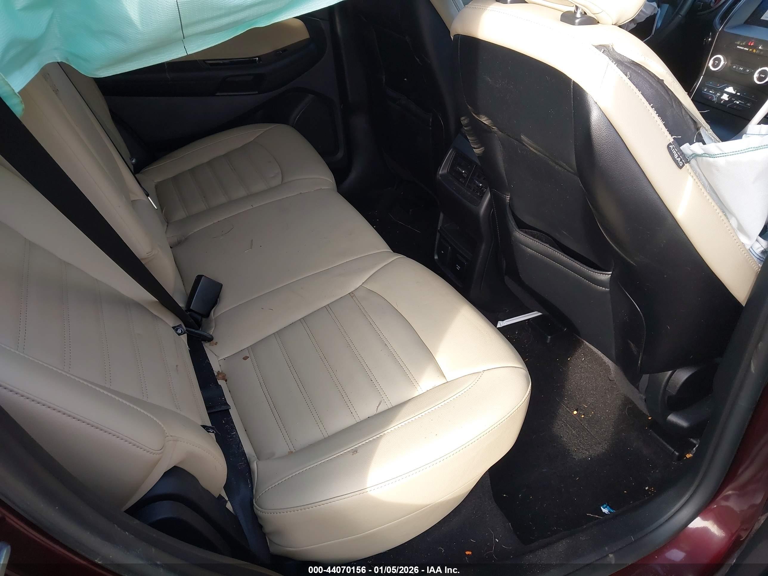 FORD EDGE image 8