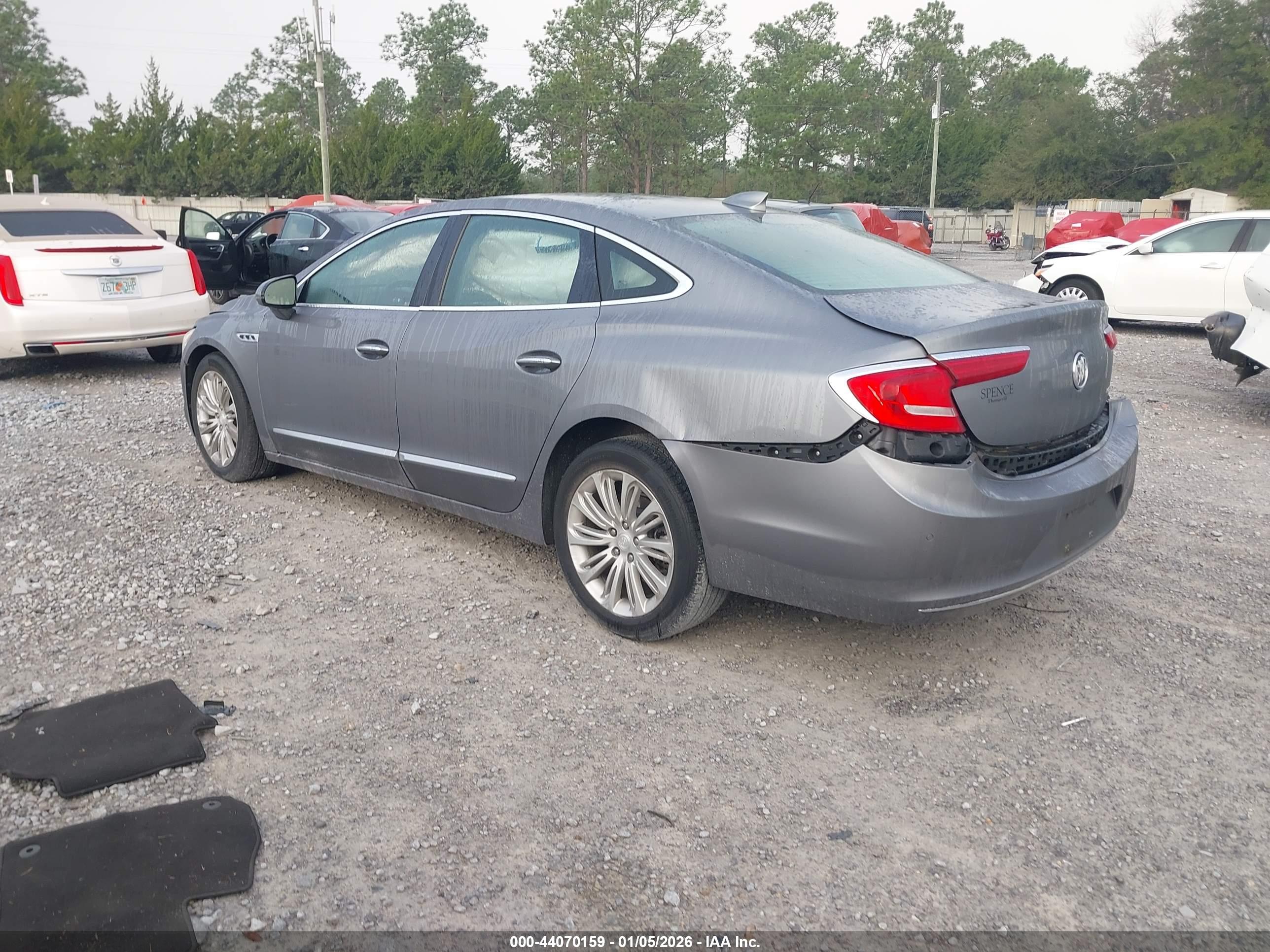 BUICK LACROSSE image 3