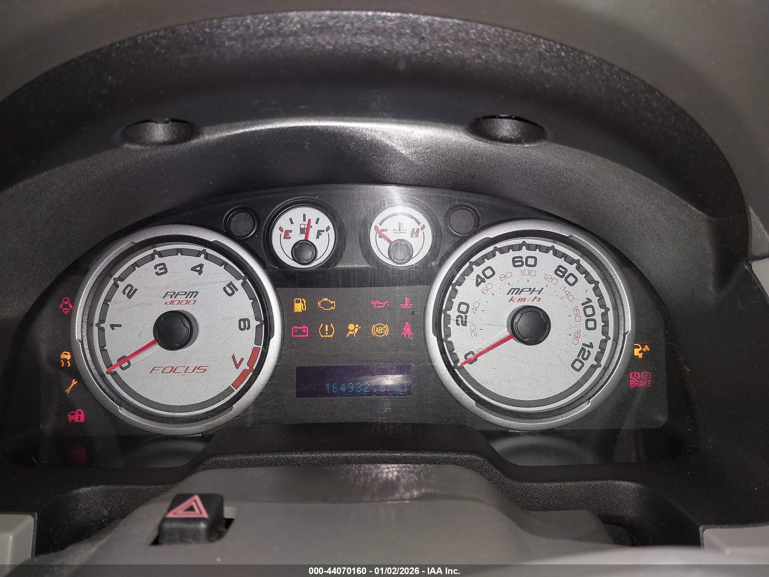 FORD FOCUS image 7