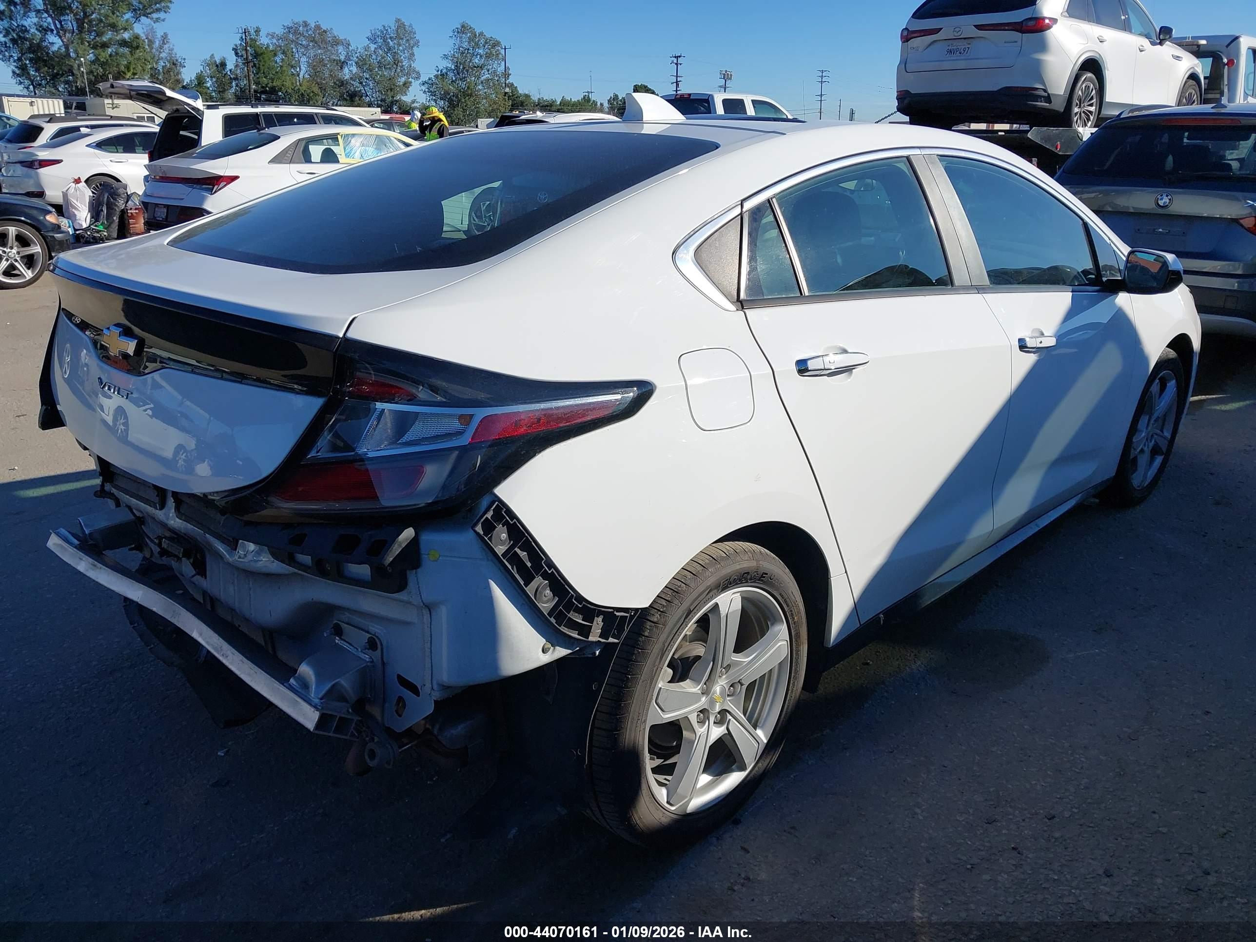 CHEVROLET VOLT image 4