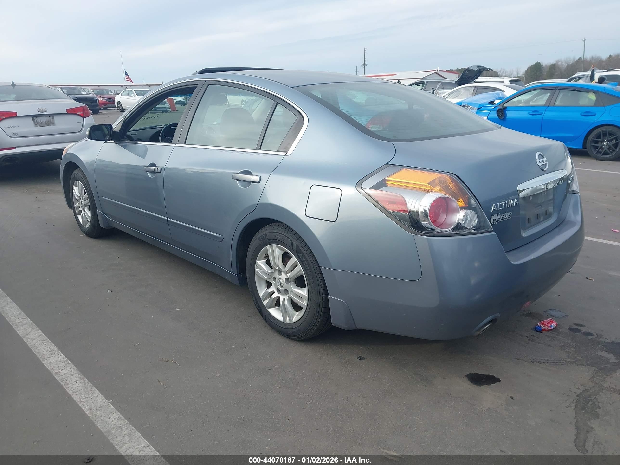 NISSAN ALTIMA image 3