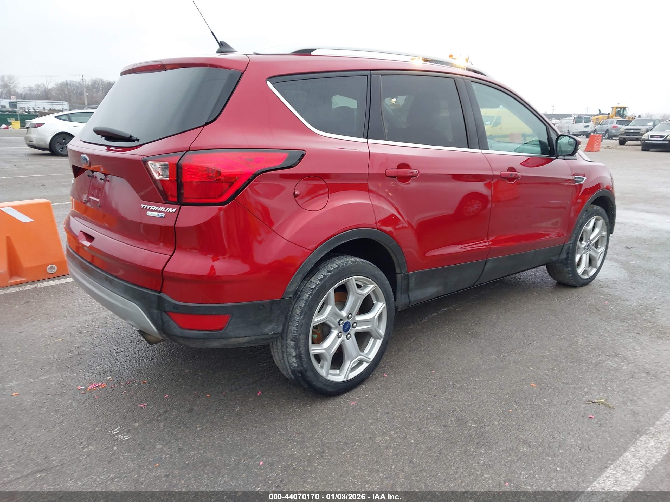 FORD ESCAPE image 4