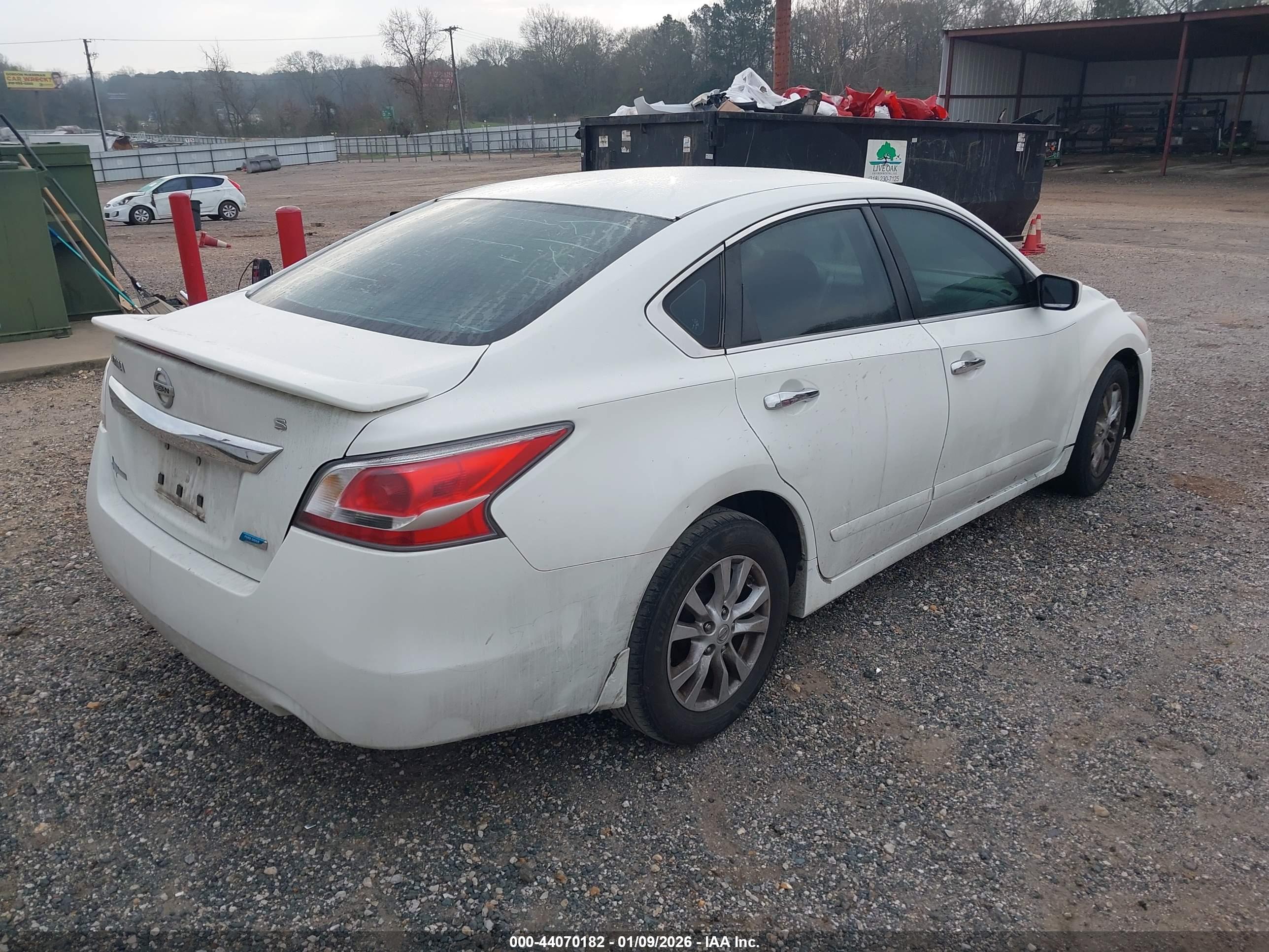 NISSAN ALTIMA image 4
