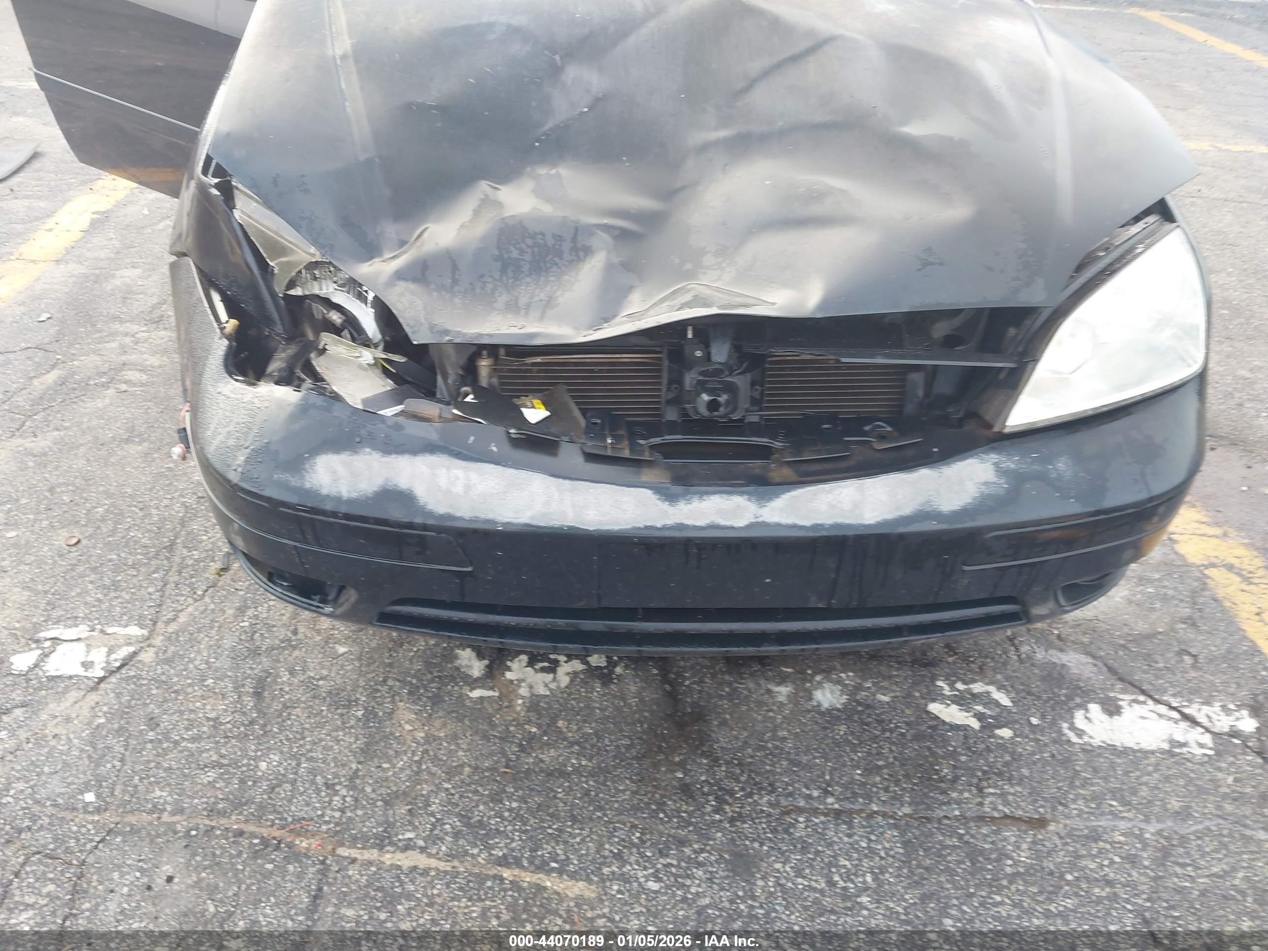 FORD FOCUS image 6