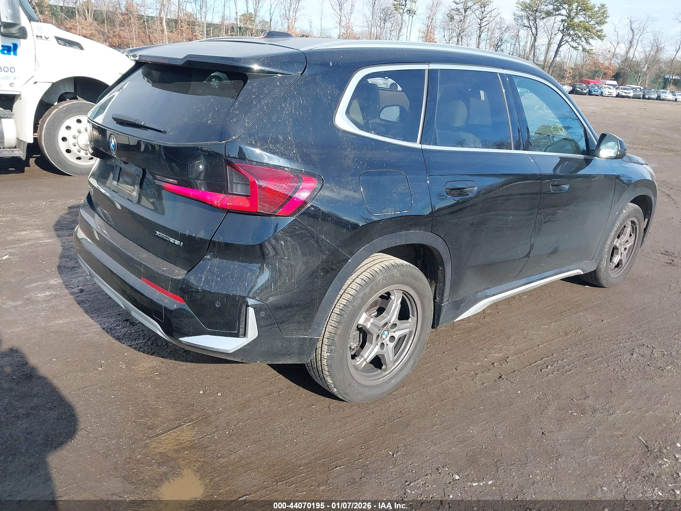 BMW X1 image 4