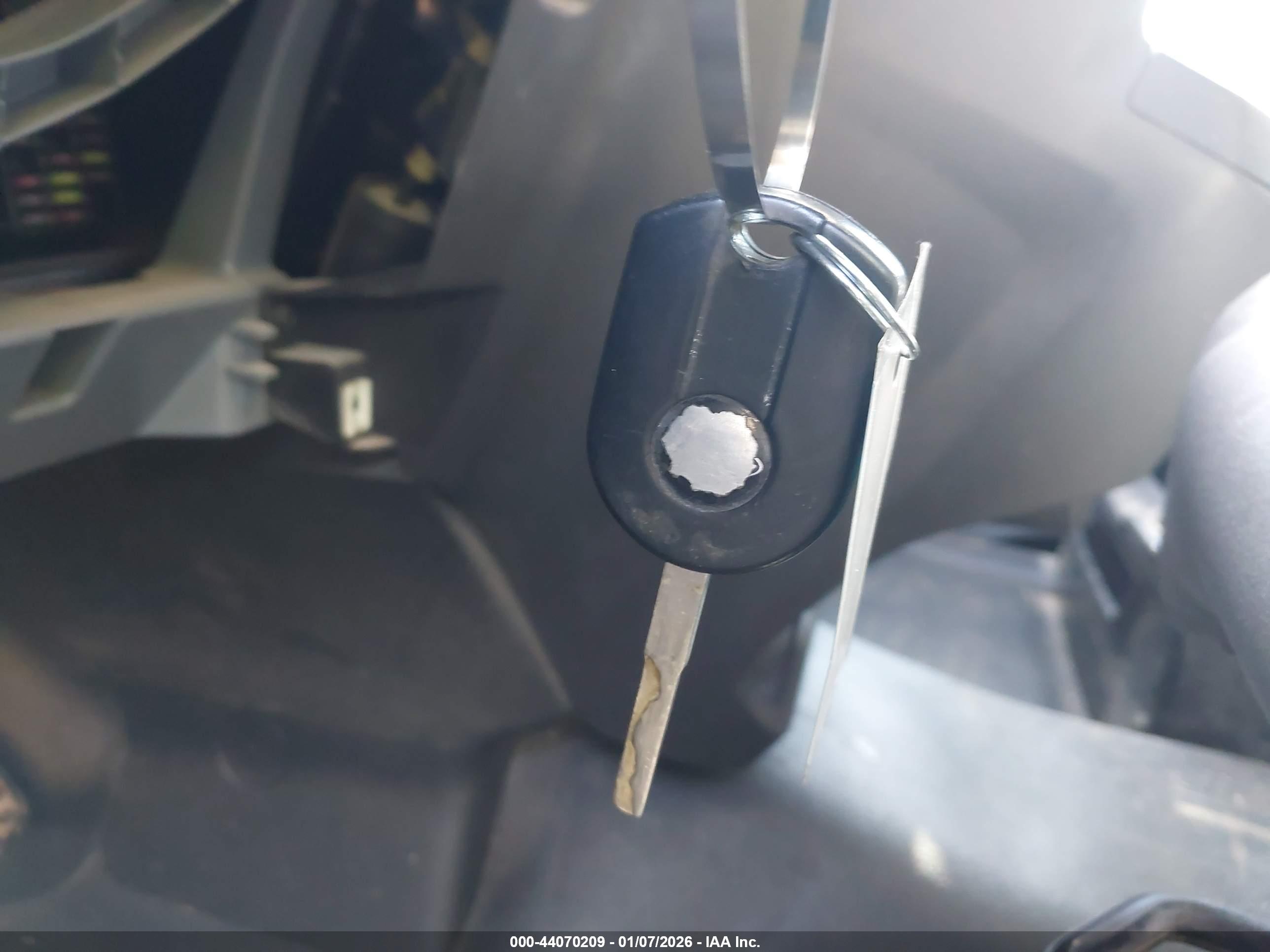 FORD TRANSIT-150 image 11