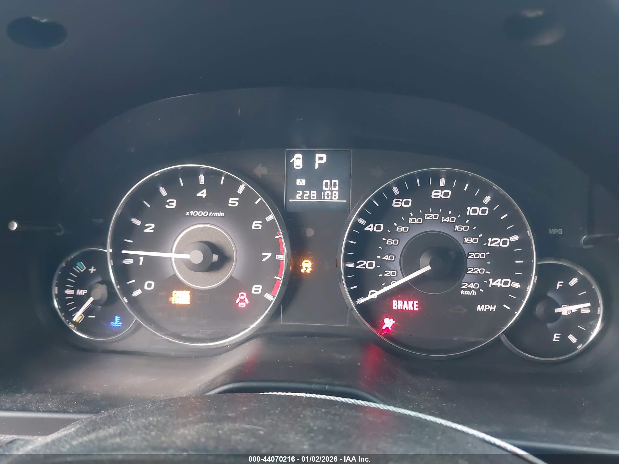 SUBARU OUTBACK image 7