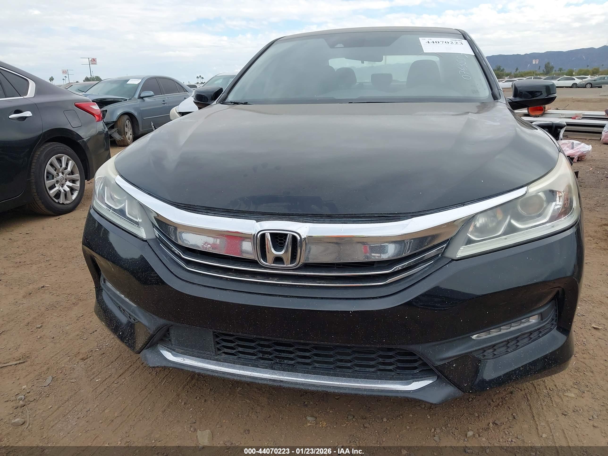HONDA ACCORD image 6