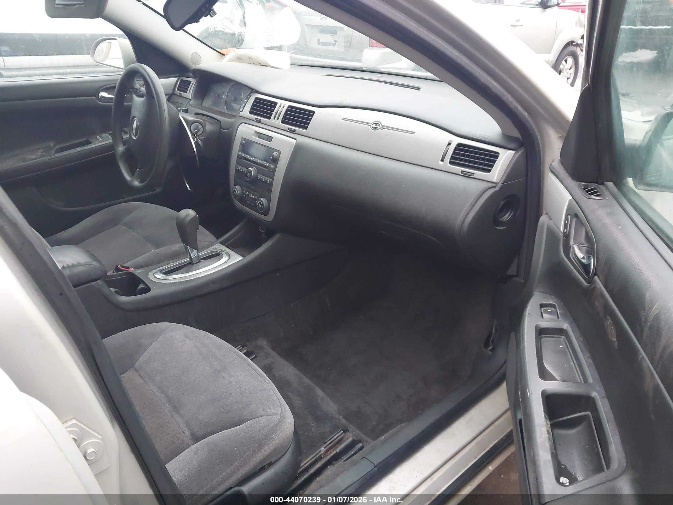 CHEVROLET IMPALA image 5