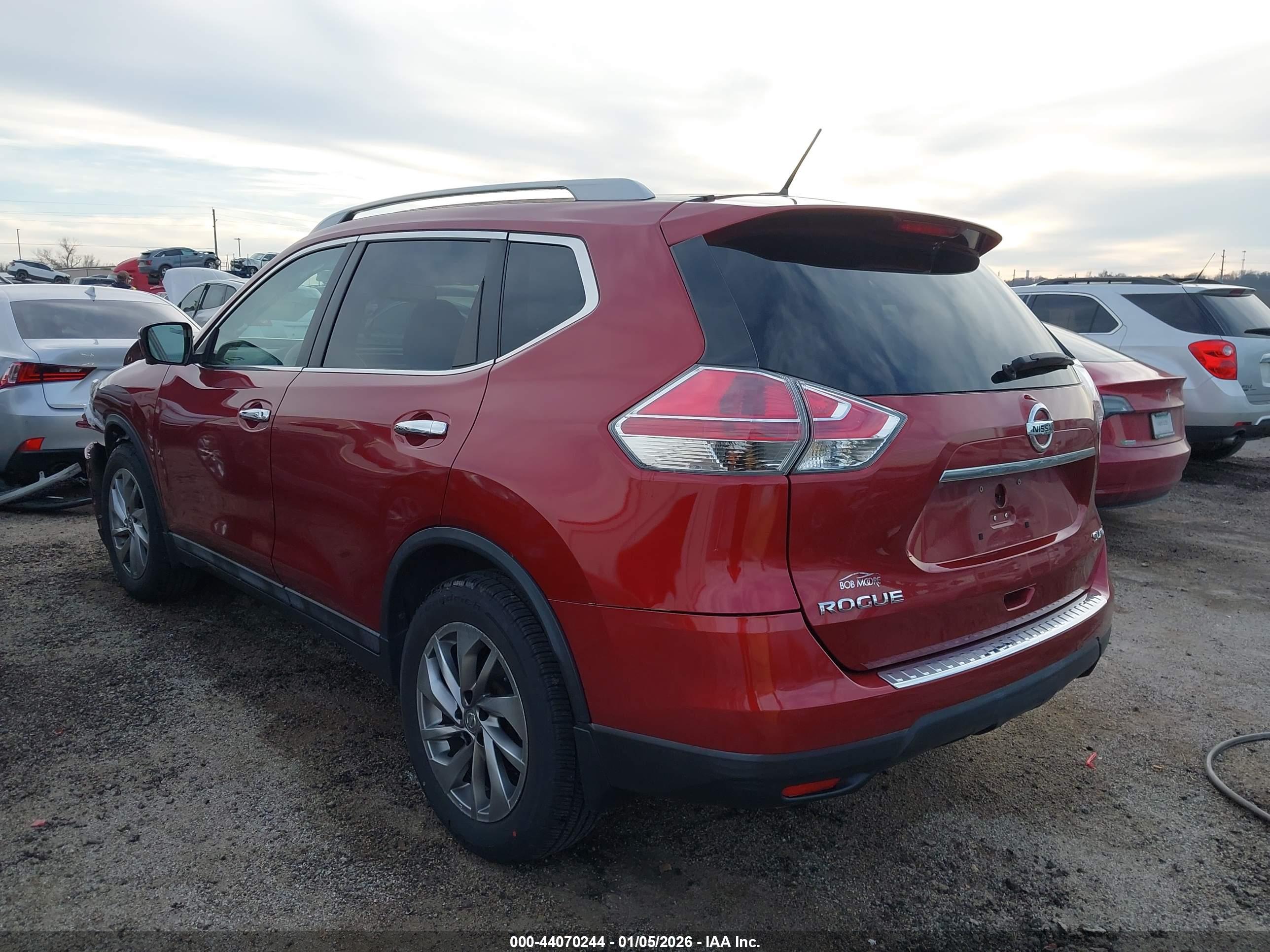 NISSAN ROGUE image 3