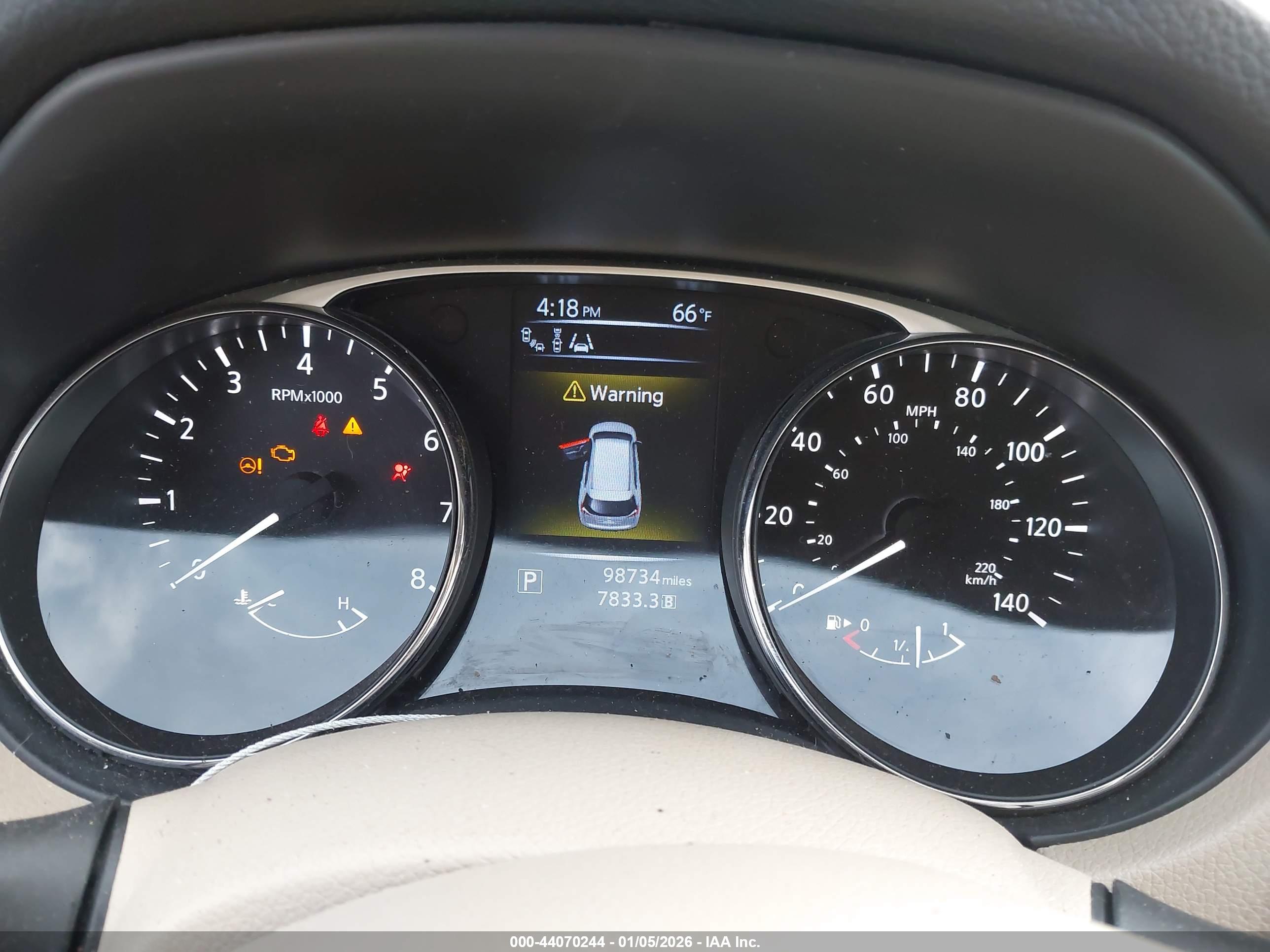 NISSAN ROGUE image 7