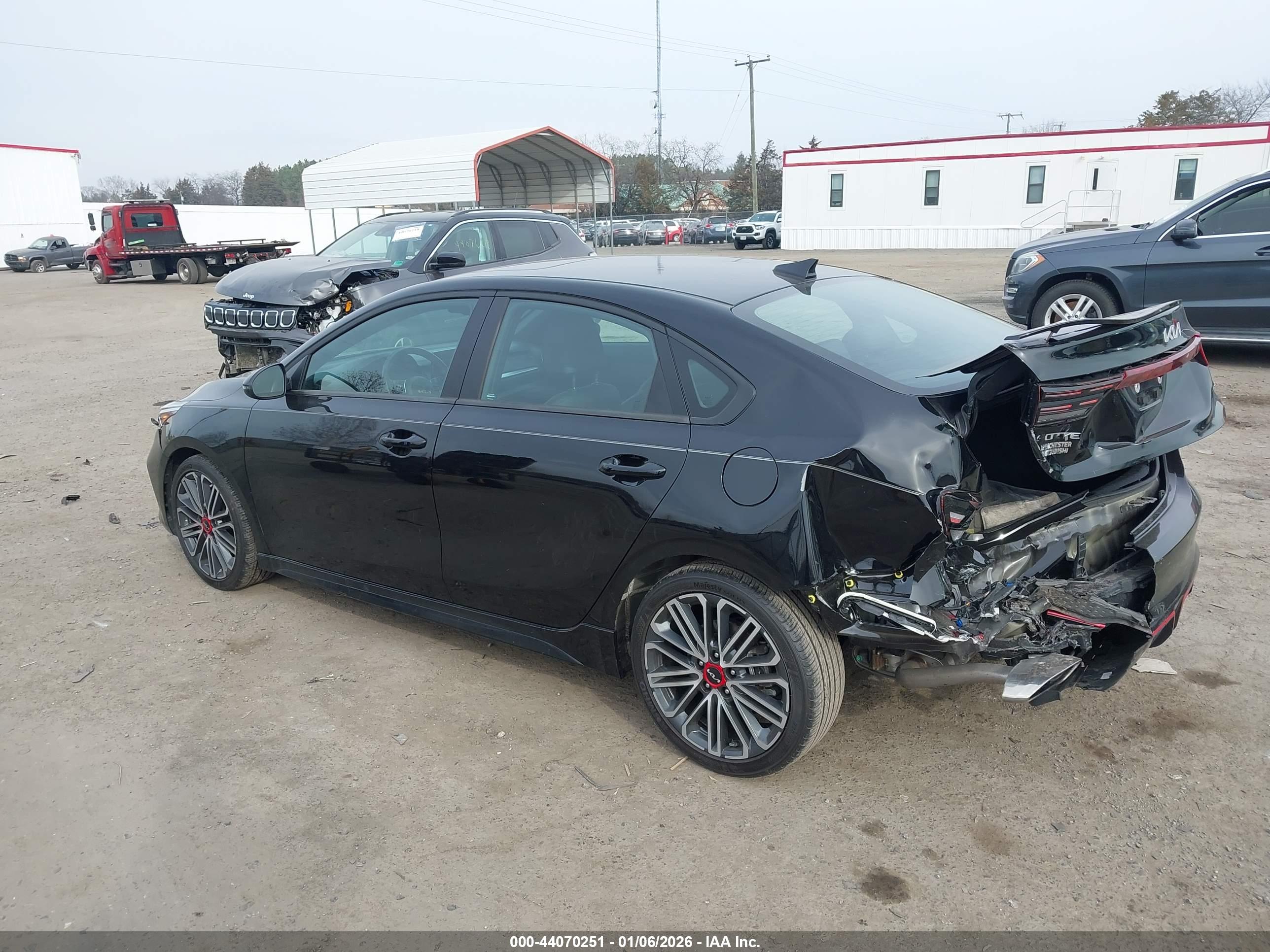 KIA FORTE image 3