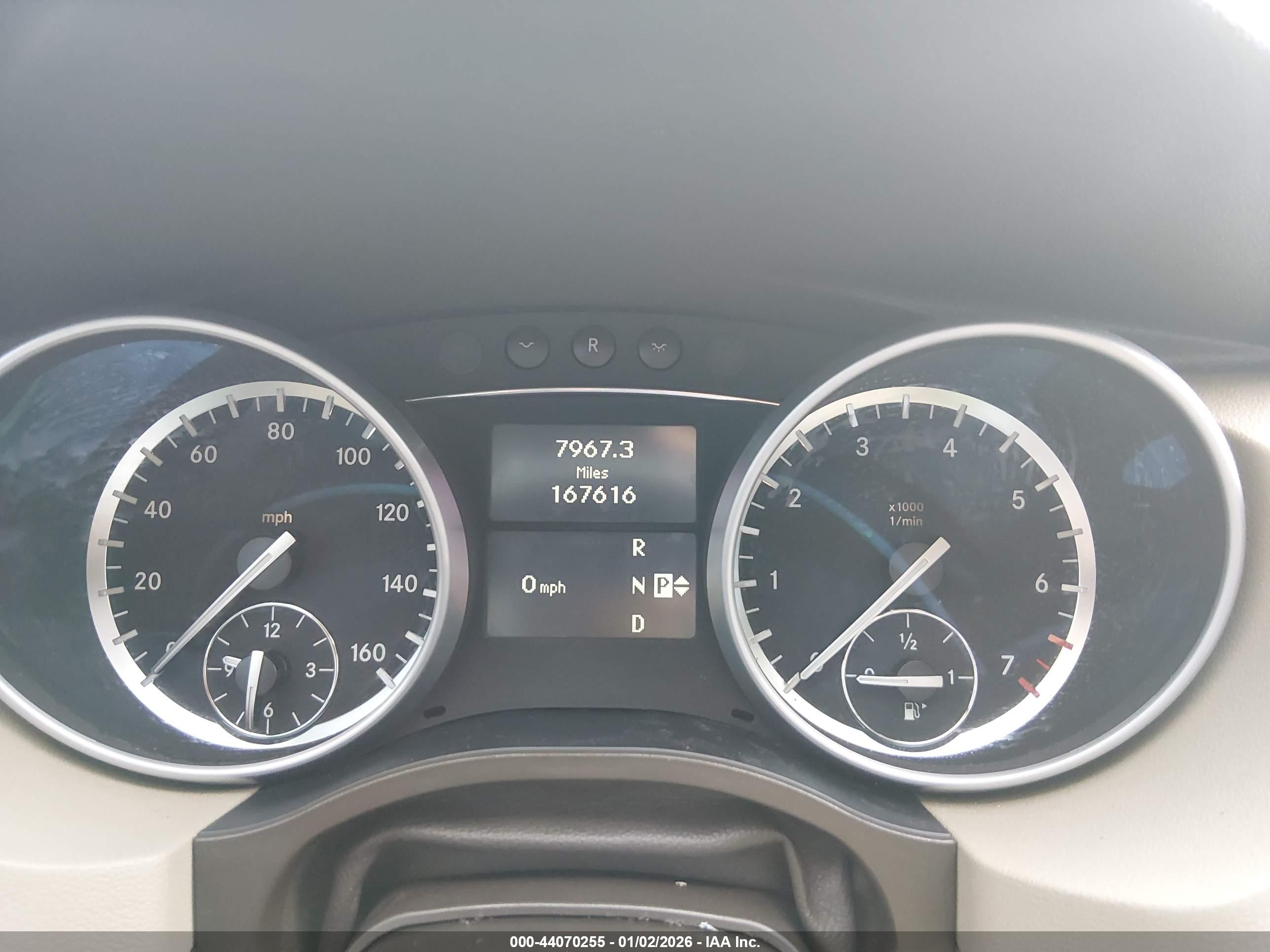 MERCEDES-BENZ R image 7