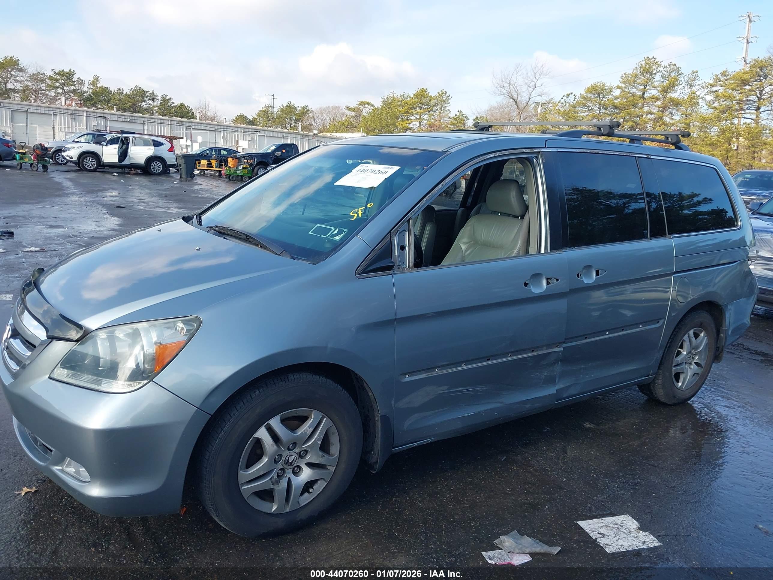 HONDA ODYSSEY image 6