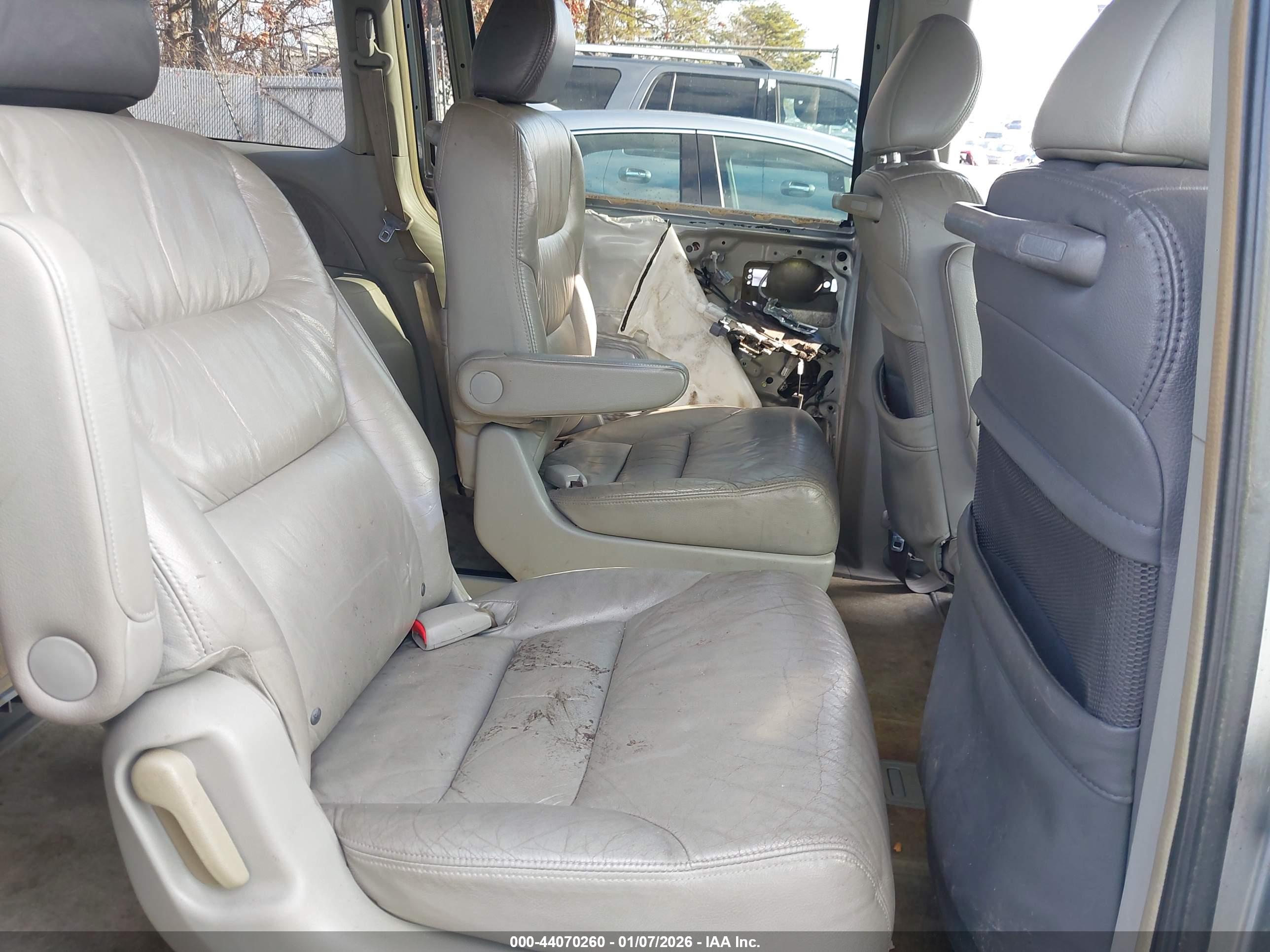 HONDA ODYSSEY image 8