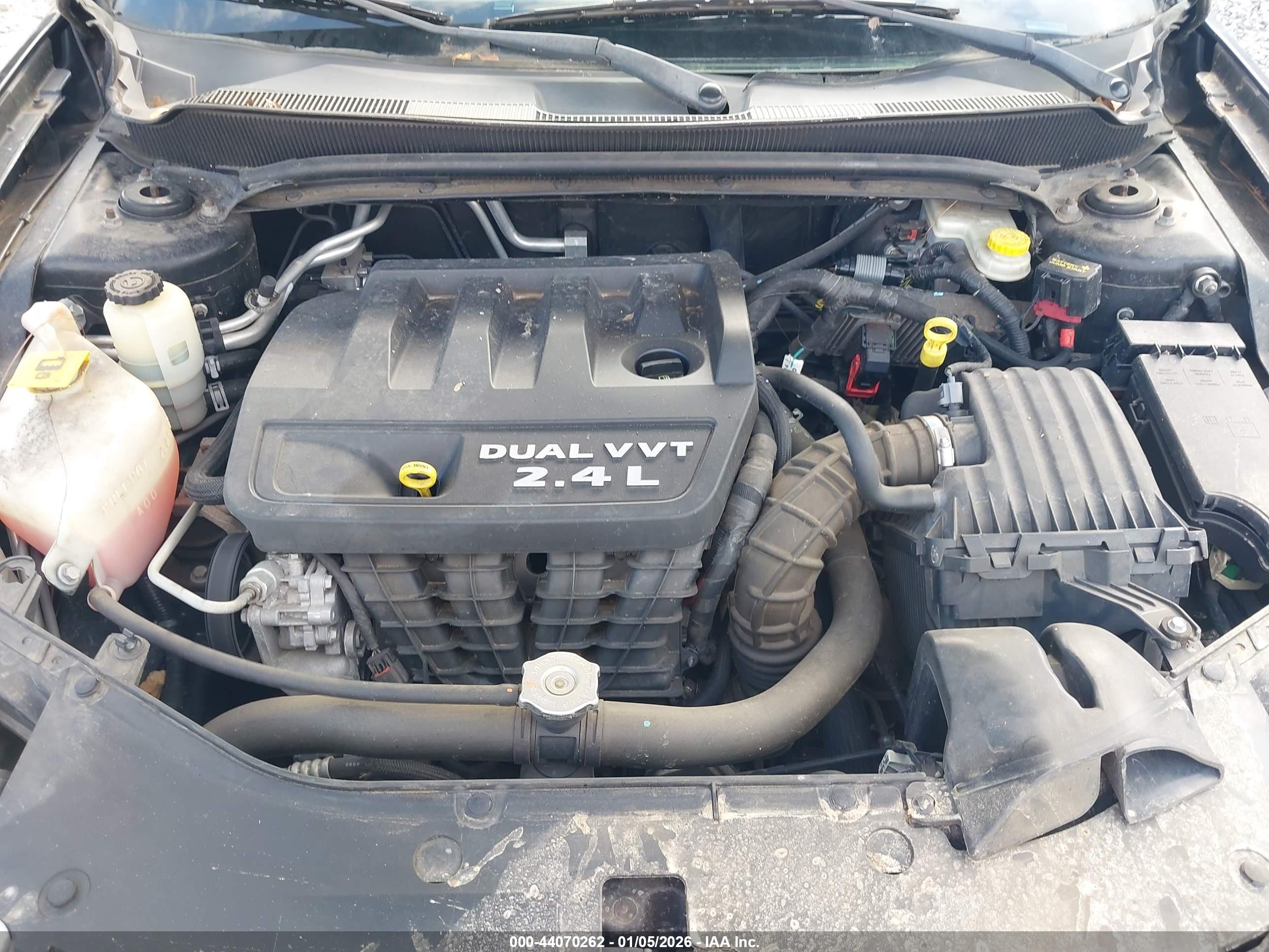DODGE AVENGER image 10