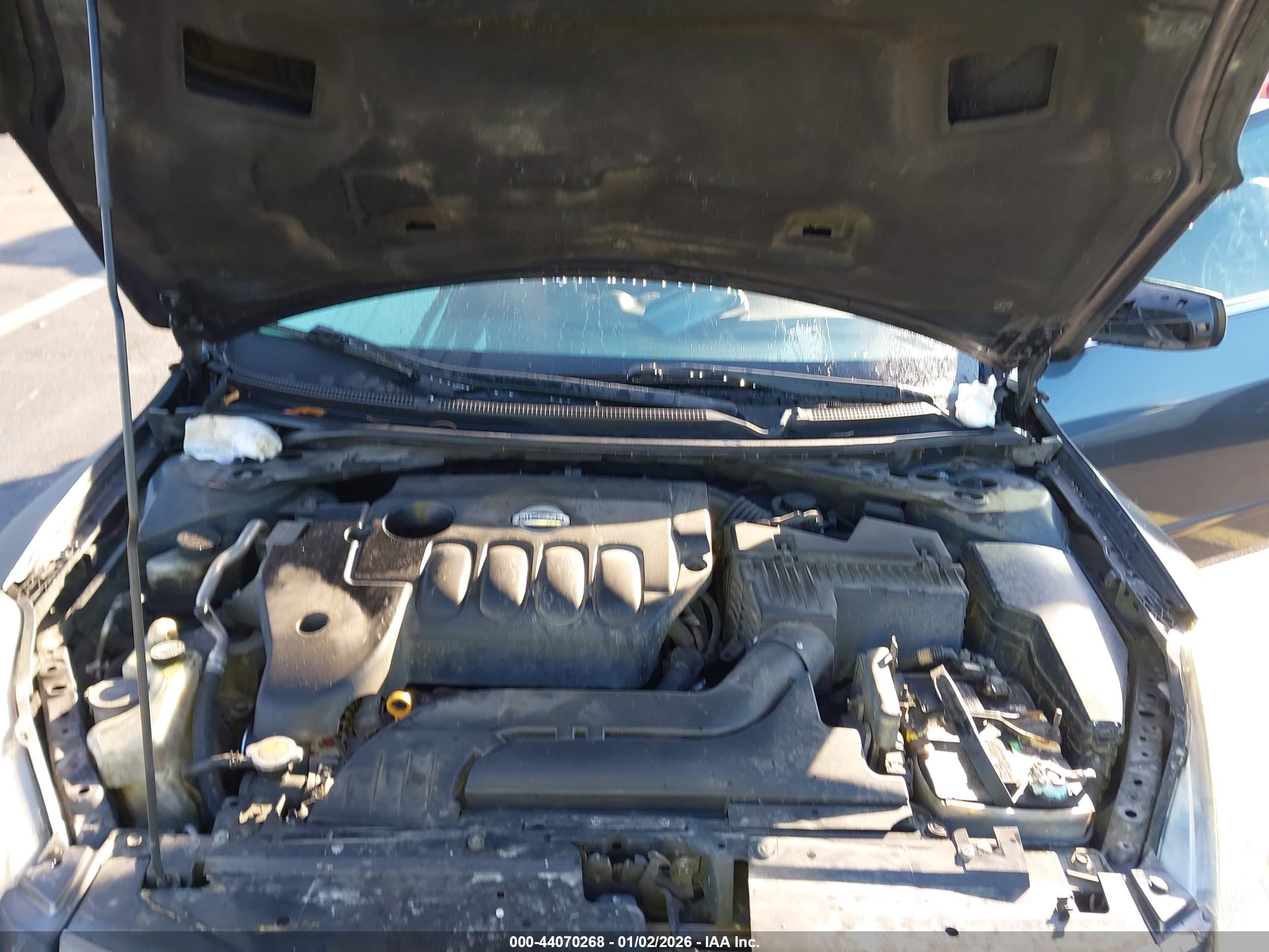 NISSAN ALTIMA image 10