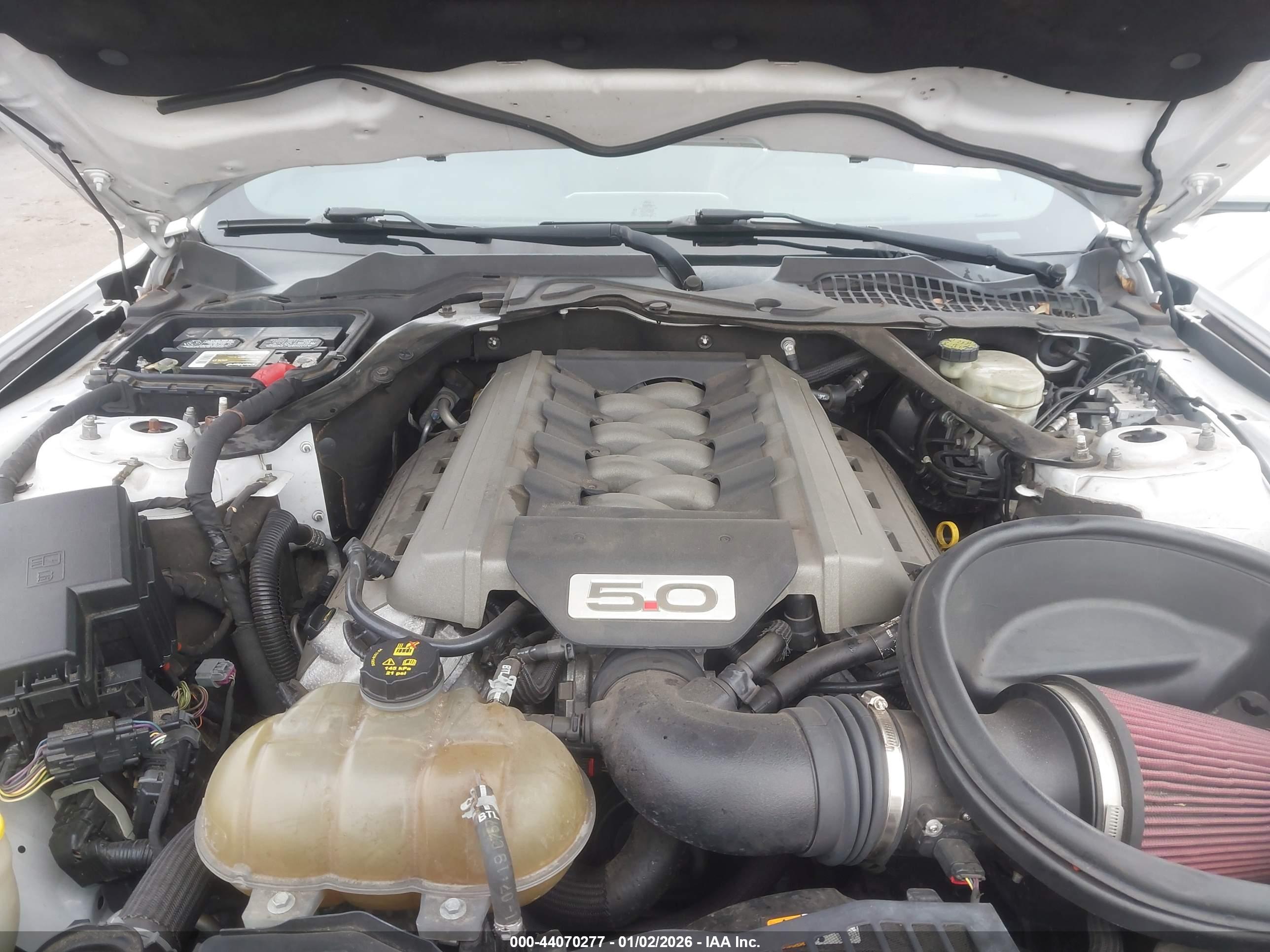 FORD MUSTANG image 10