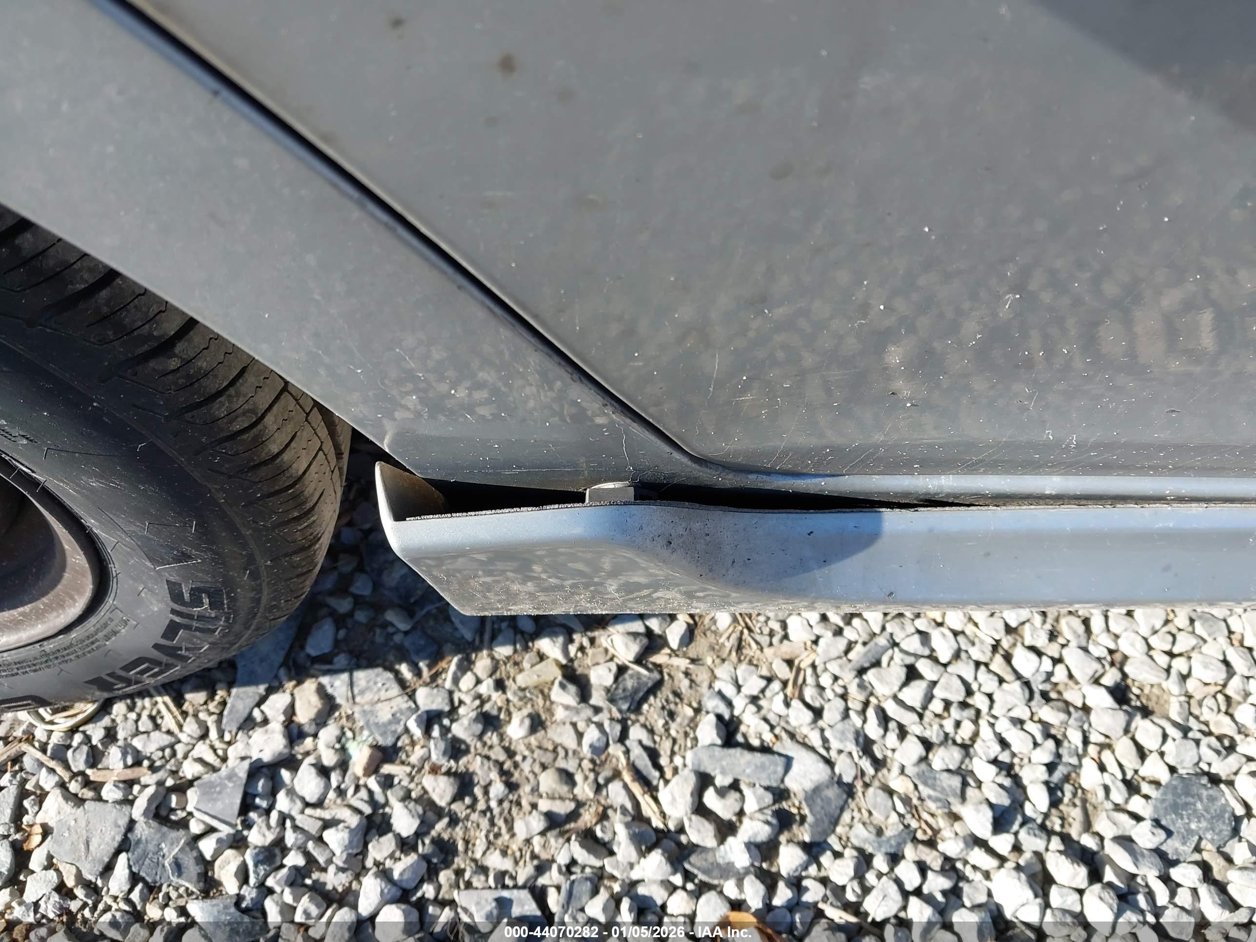 TOYOTA YARIS image 6