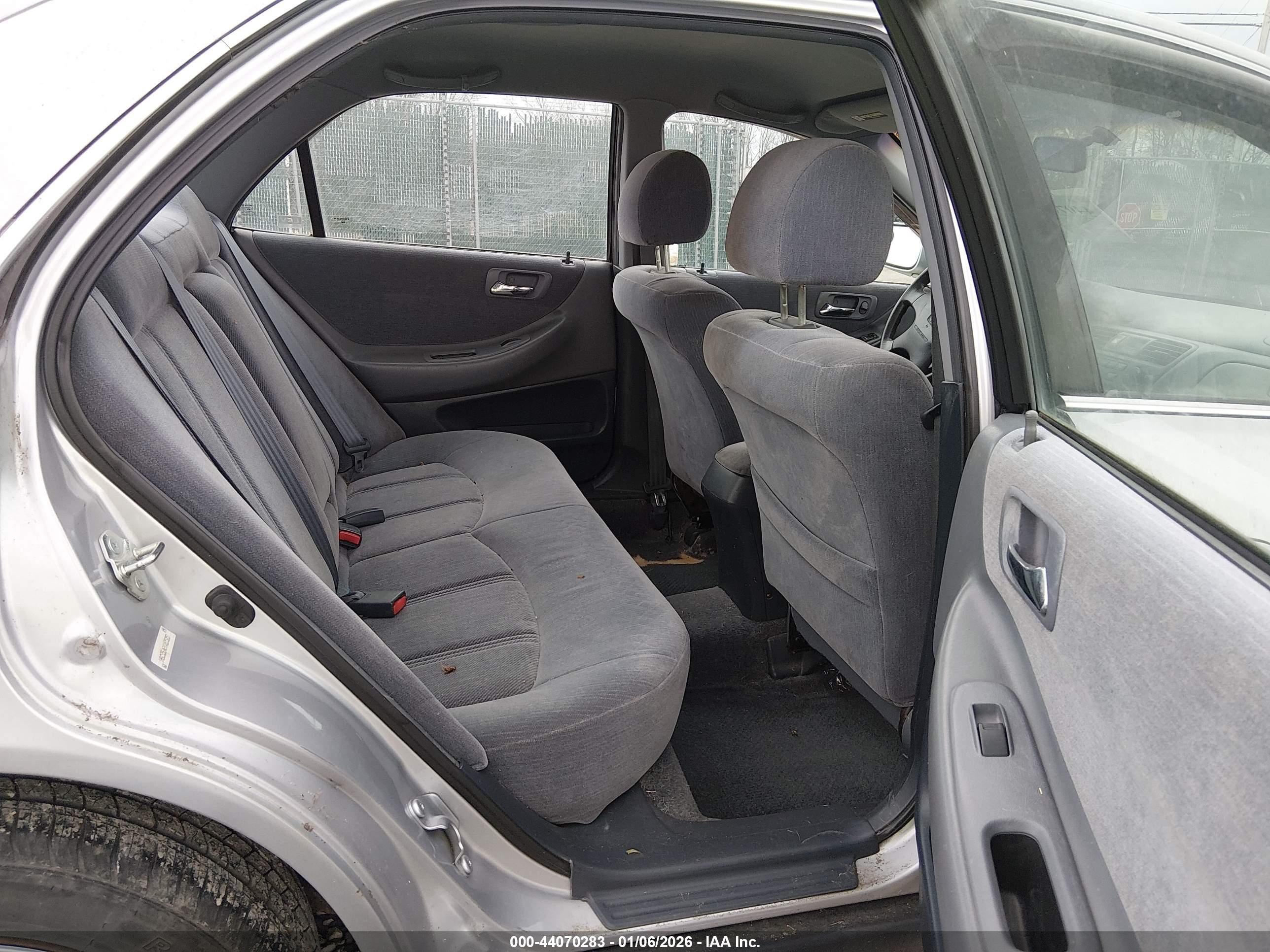 HONDA ACCORD image 8