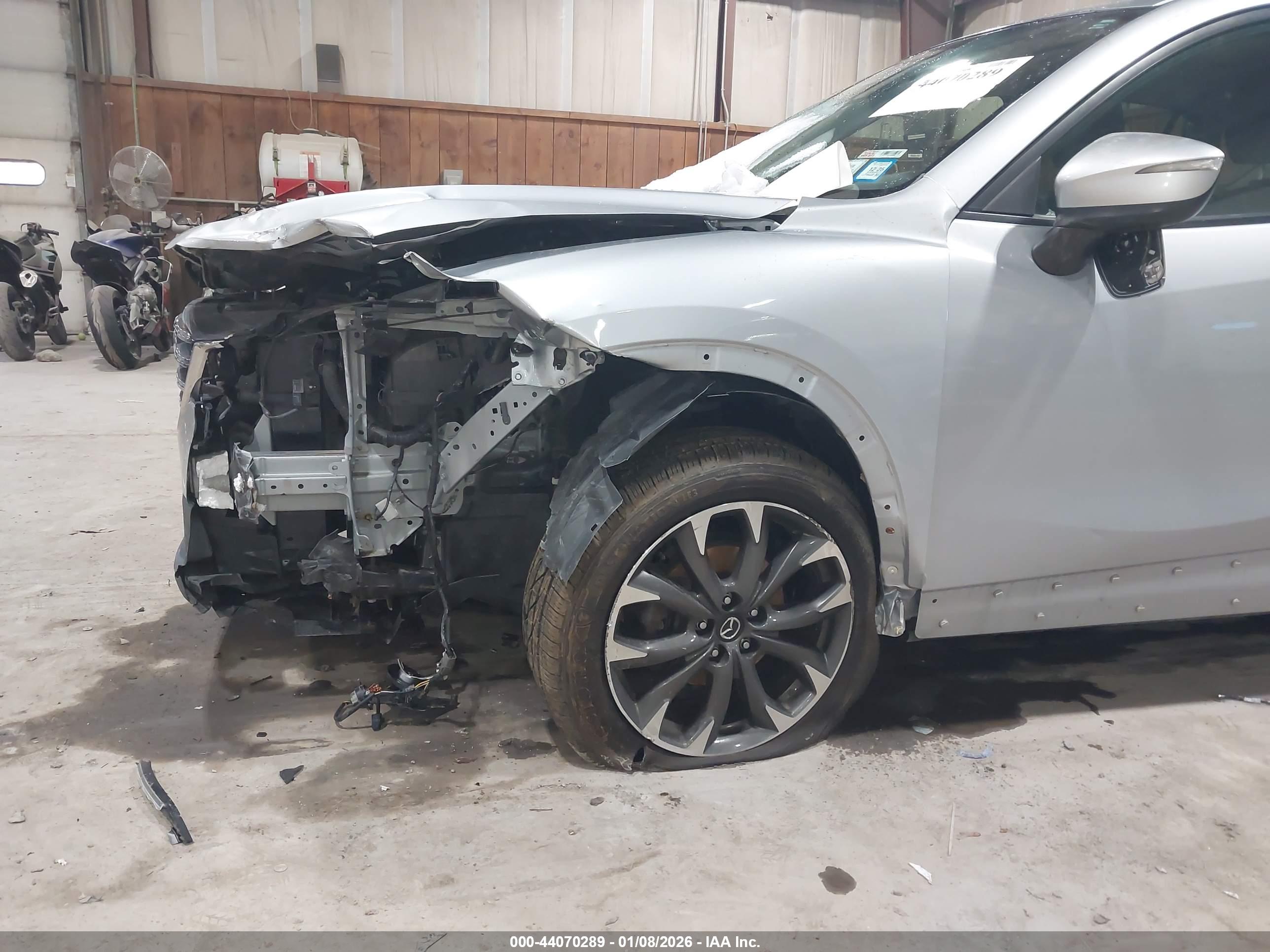 MAZDA CX-5 image 6