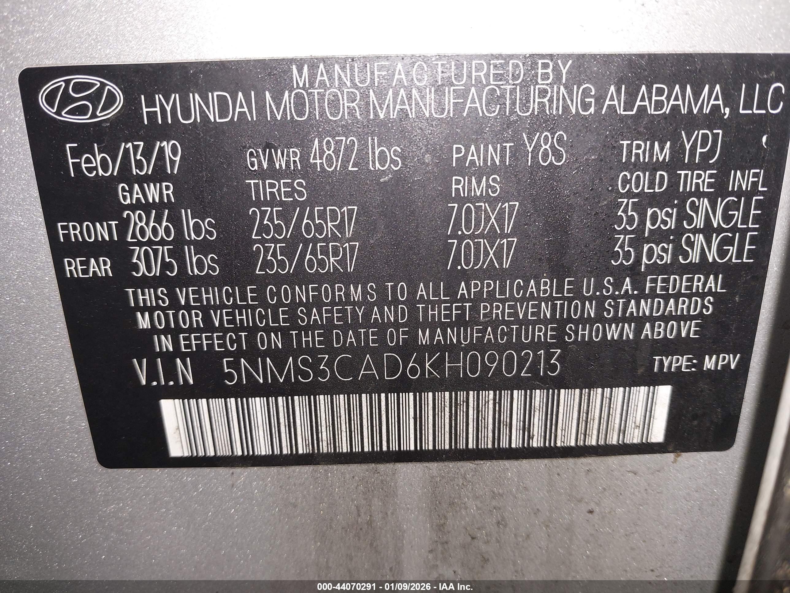 HYUNDAI SANTA image 9
