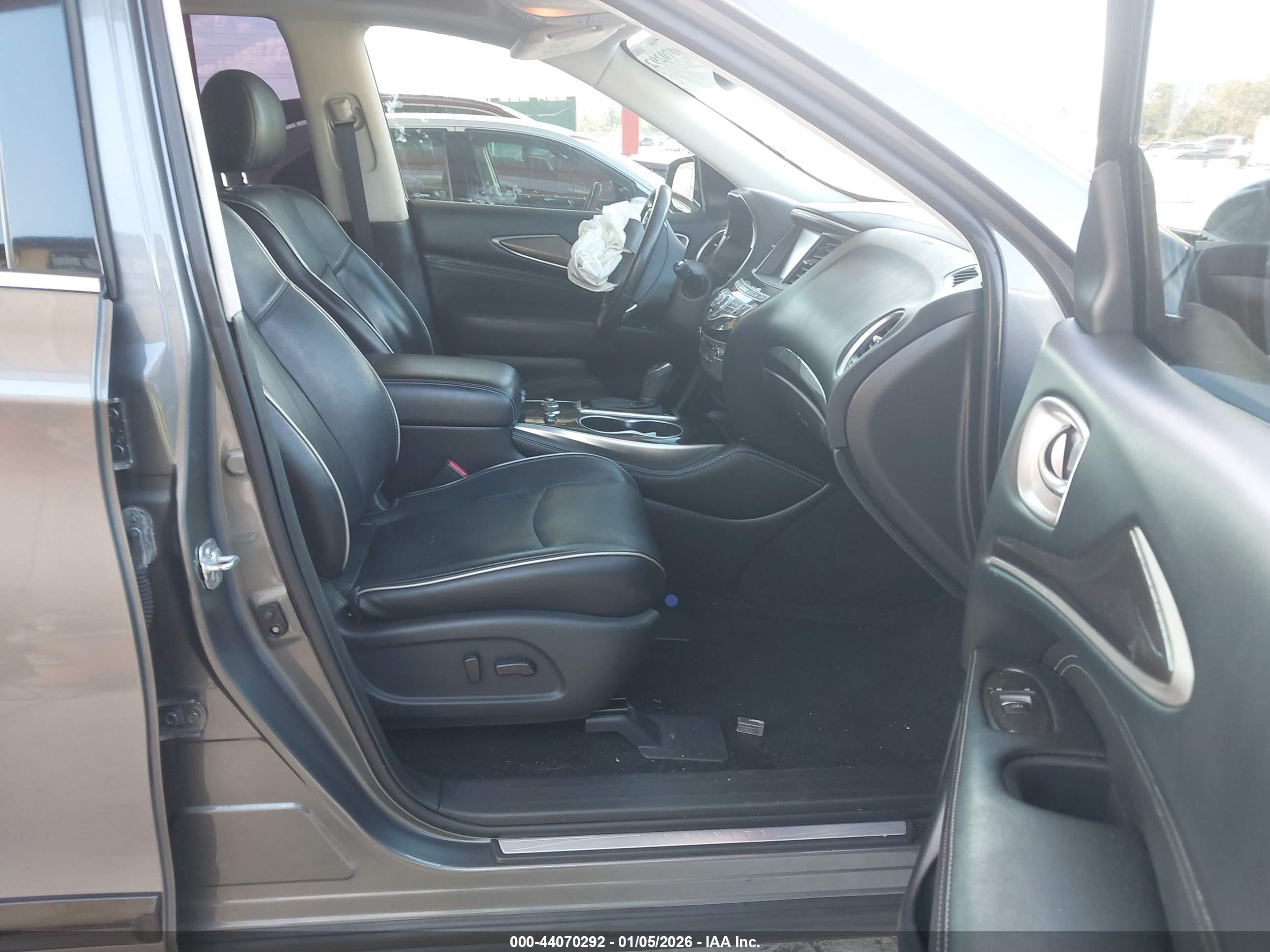 INFINITI QX60 image 5