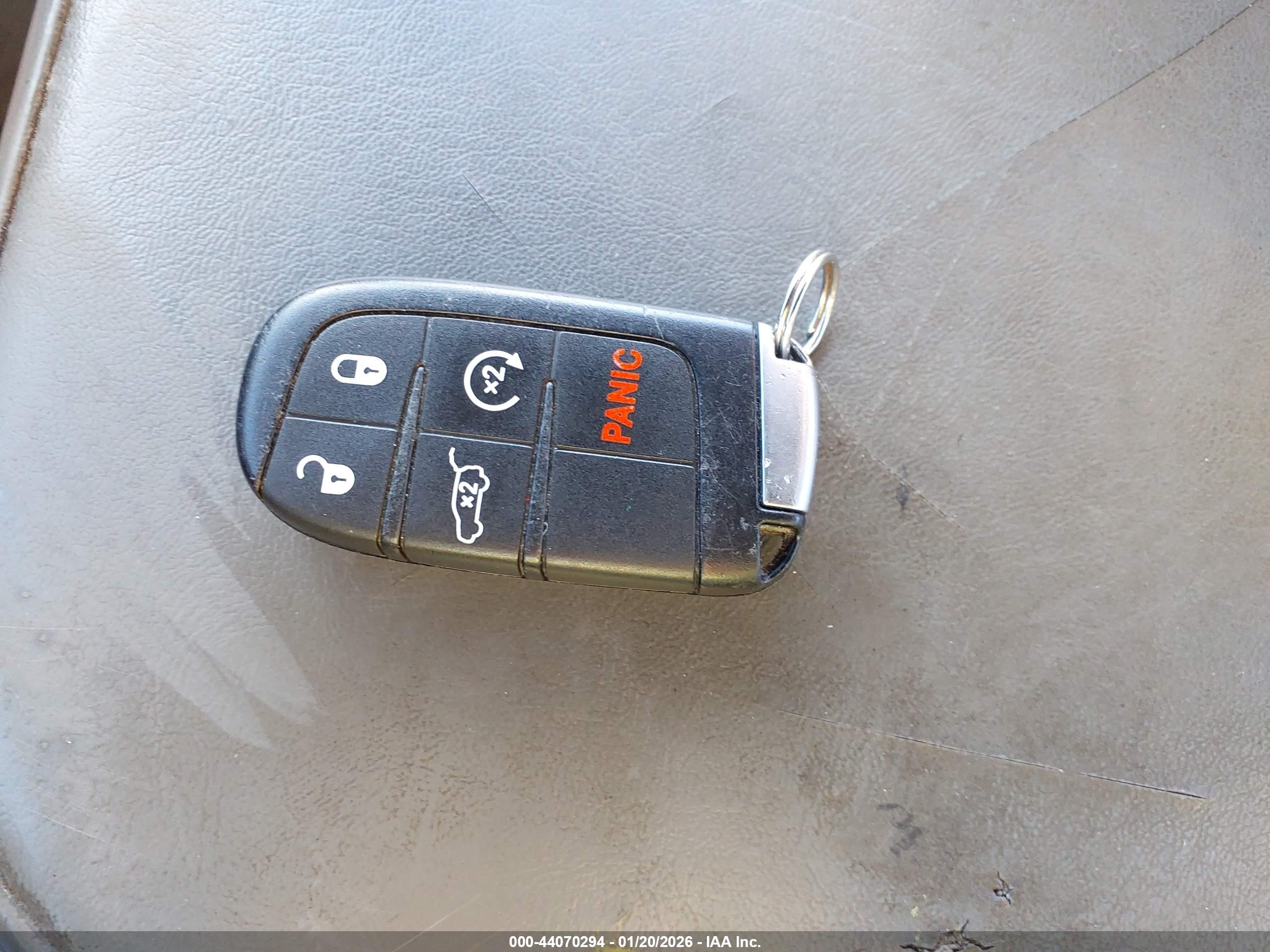 JEEP GRAND image 11