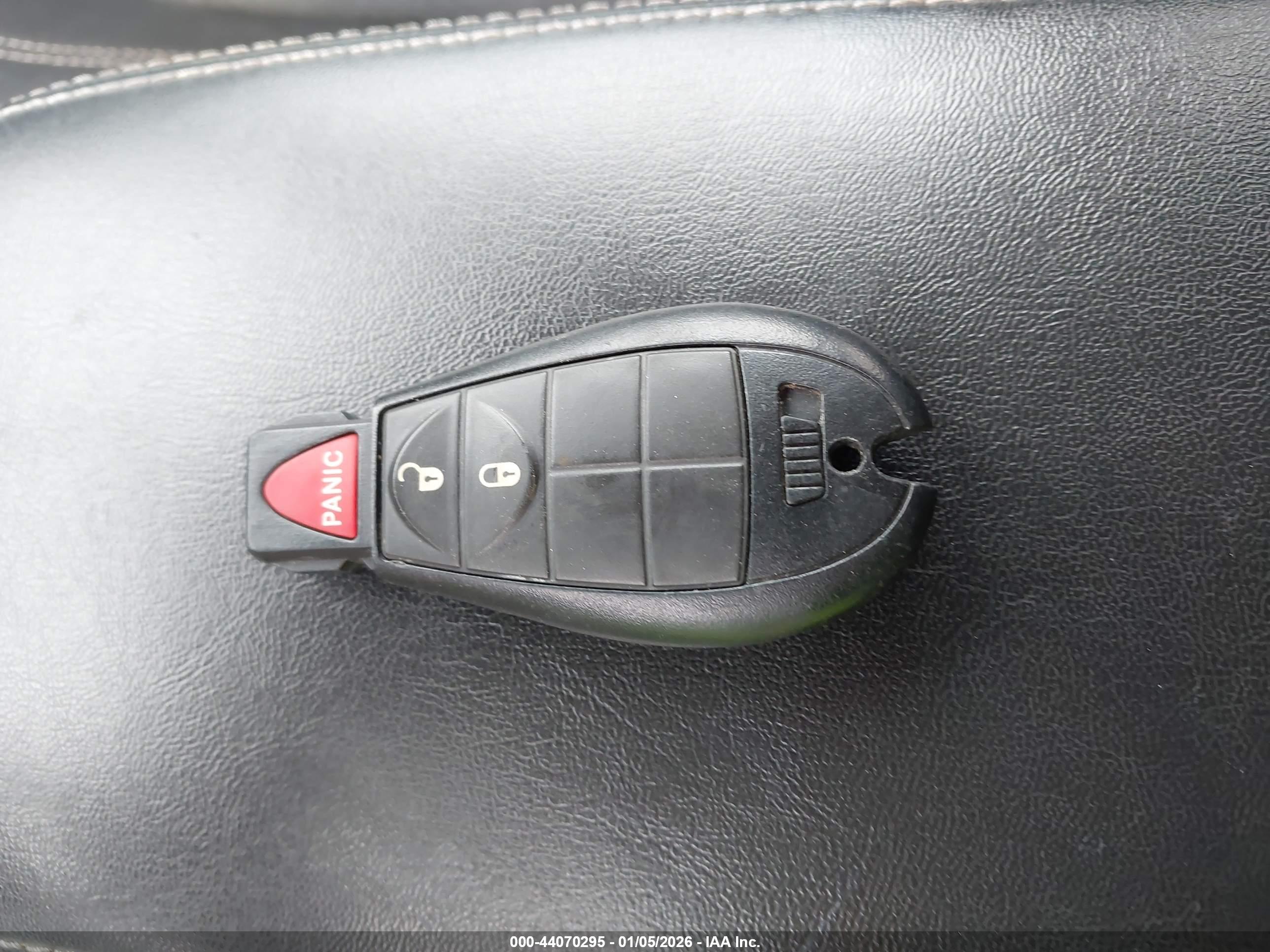 JEEP CHEROKEE image 11
