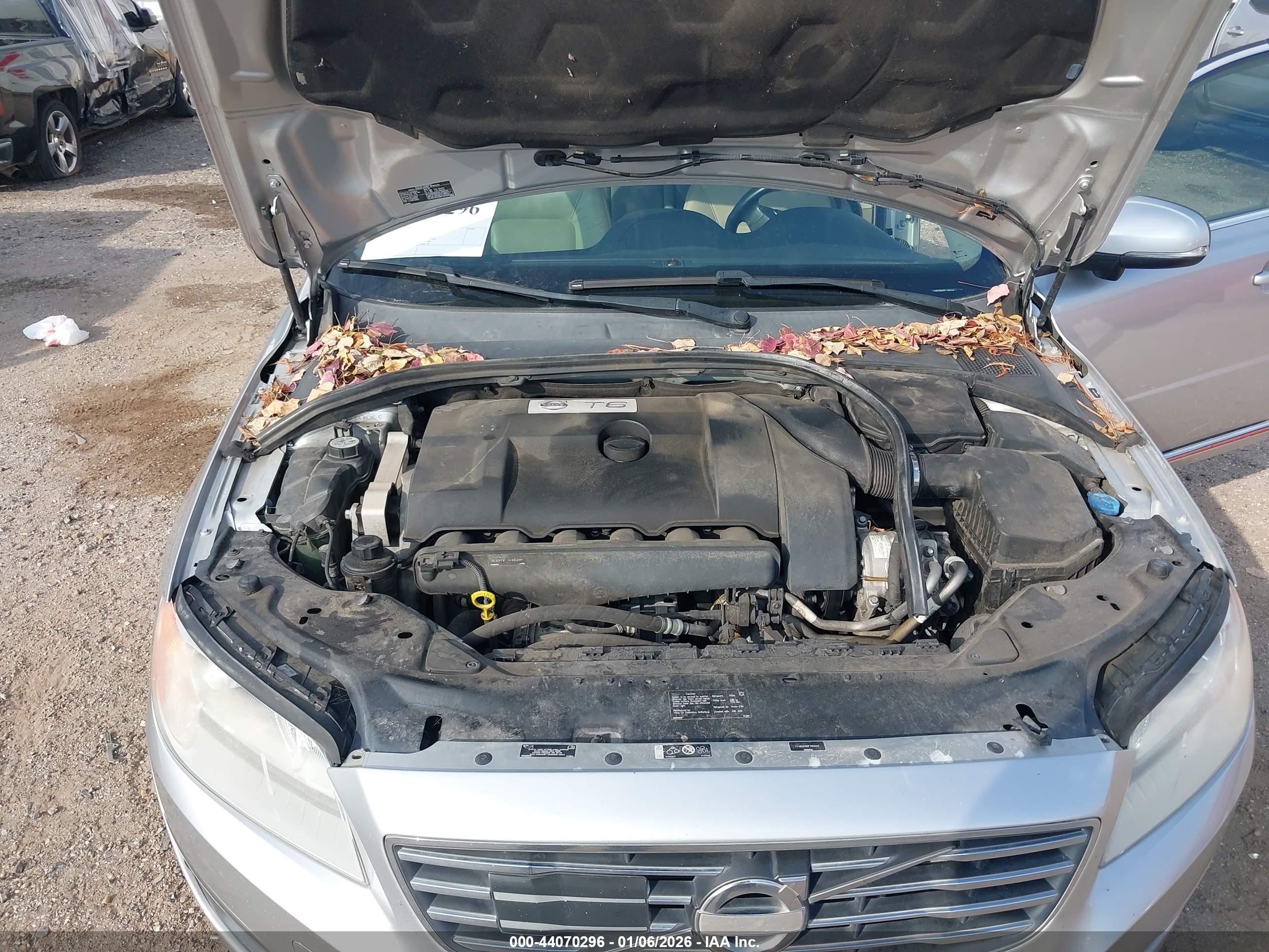 VOLVO S80 image 10