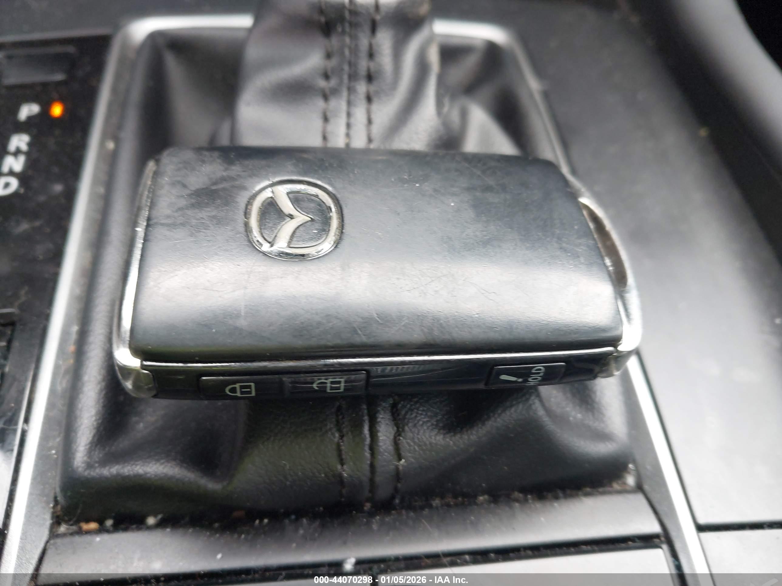 MAZDA MAZDA3 image 11