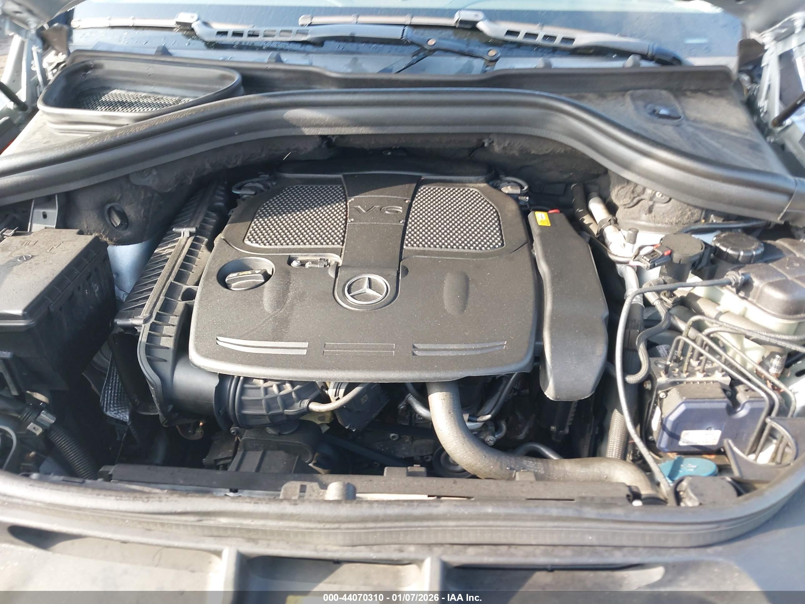 MERCEDES-BENZ ML image 10