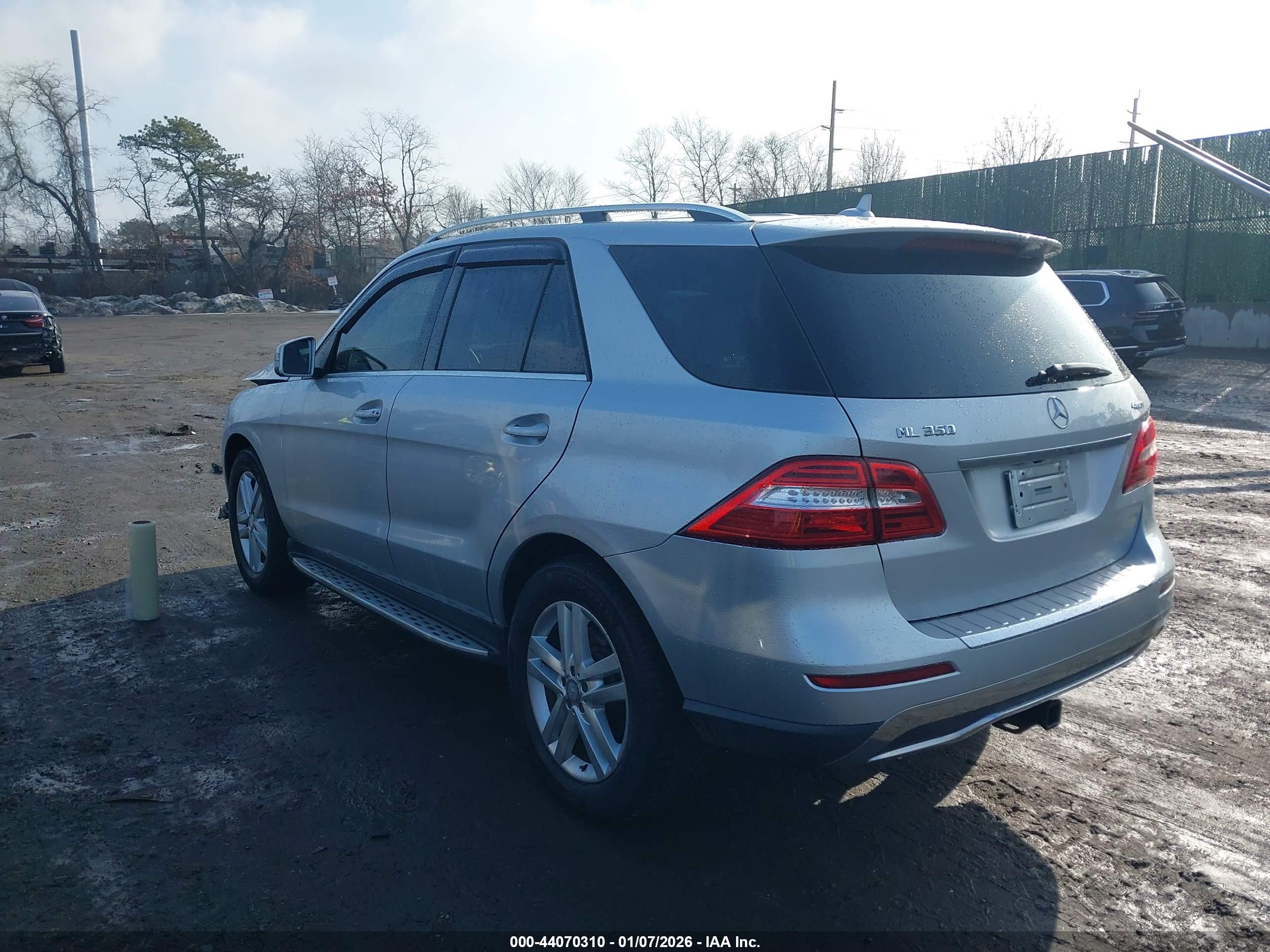 MERCEDES-BENZ ML image 3