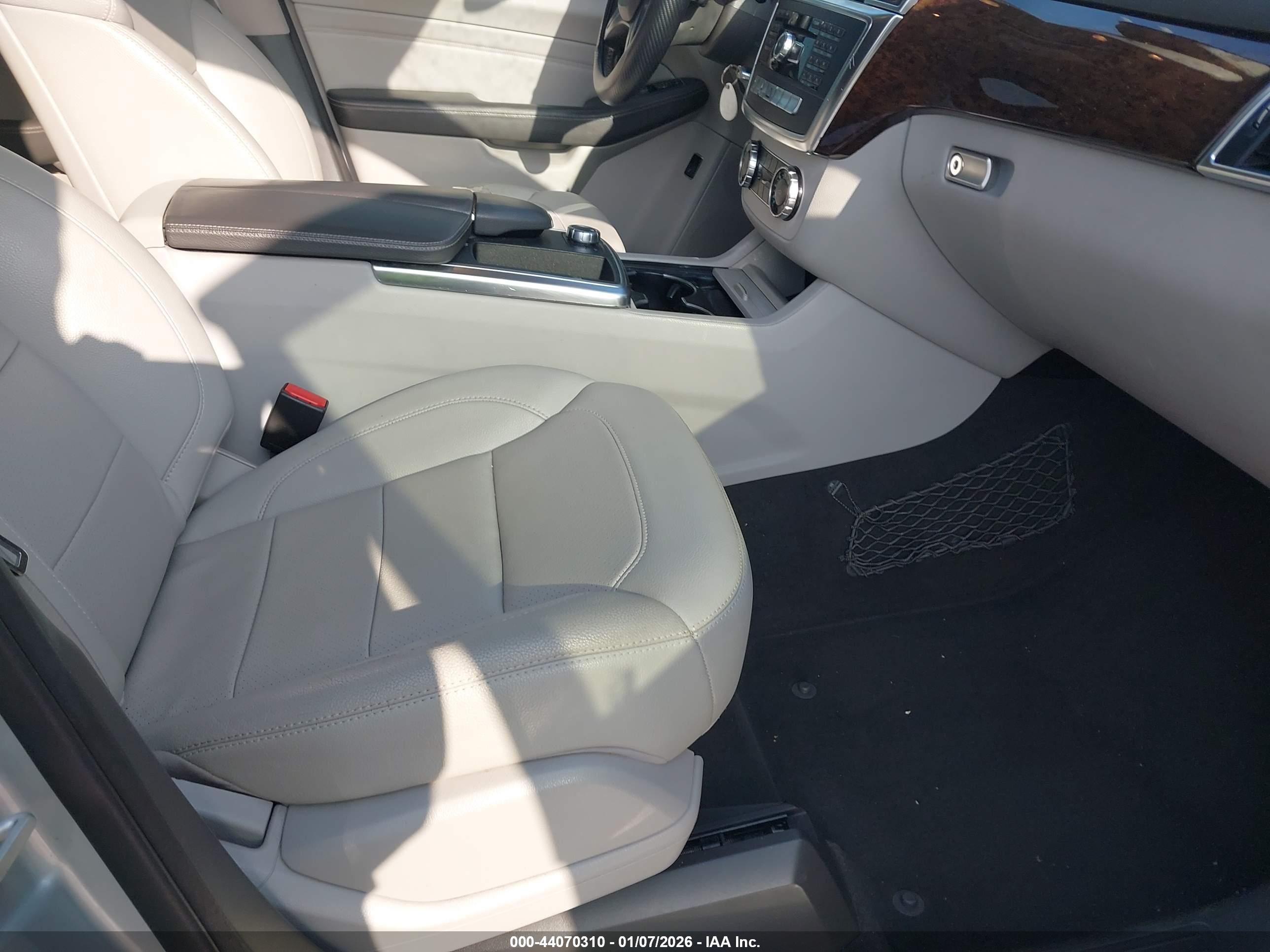 MERCEDES-BENZ ML image 5