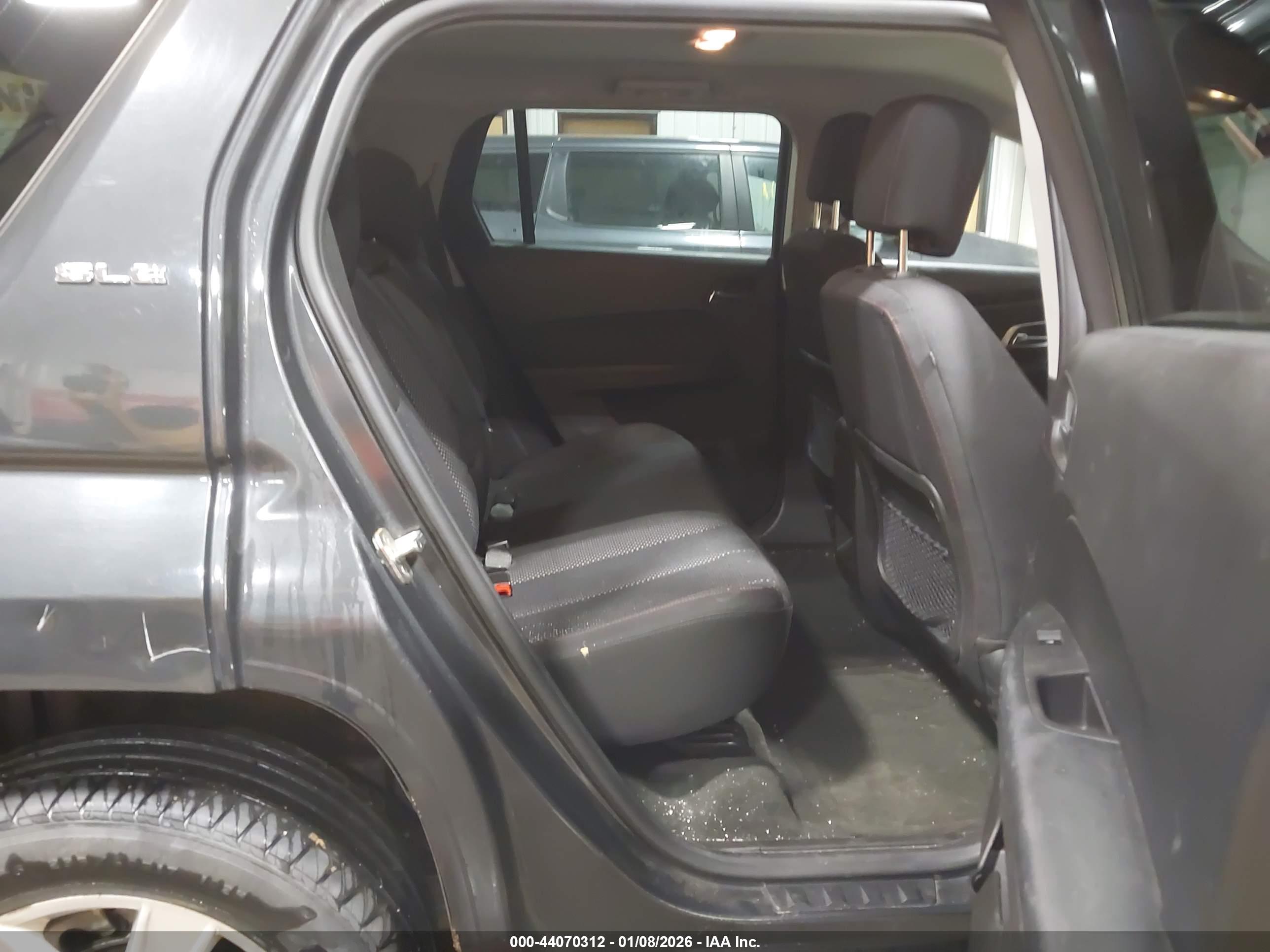 GMC TERRAIN image 8