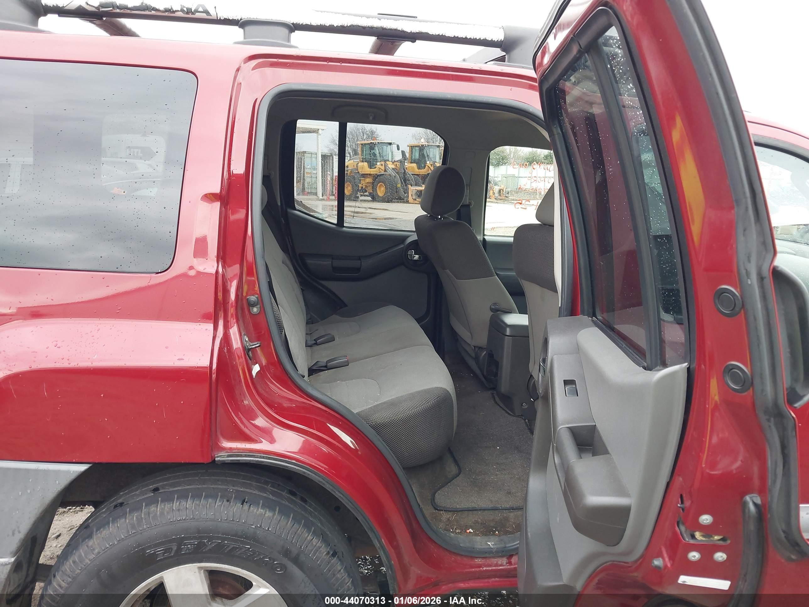 NISSAN XTERRA image 8
