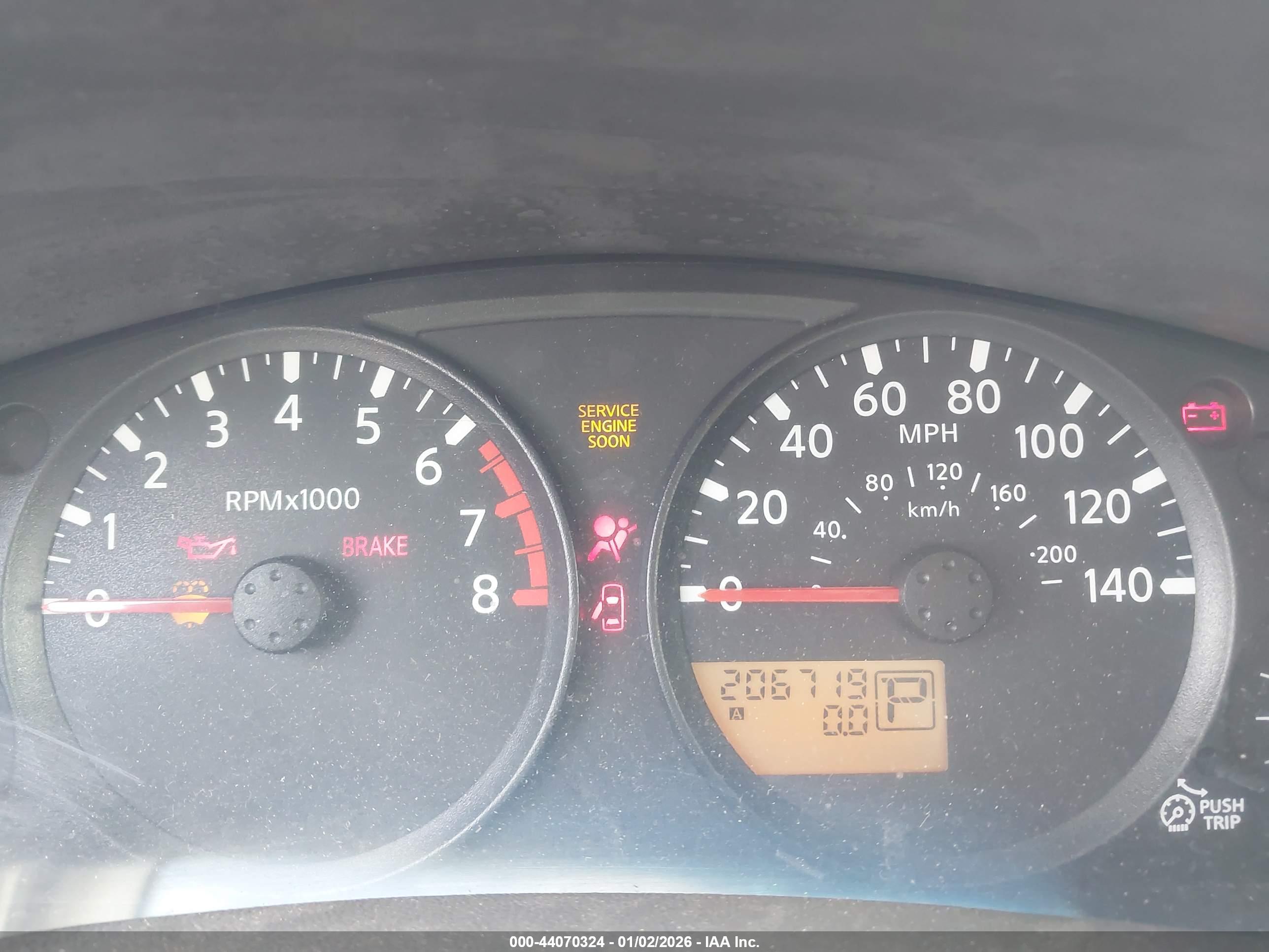NISSAN FRONTIER image 7