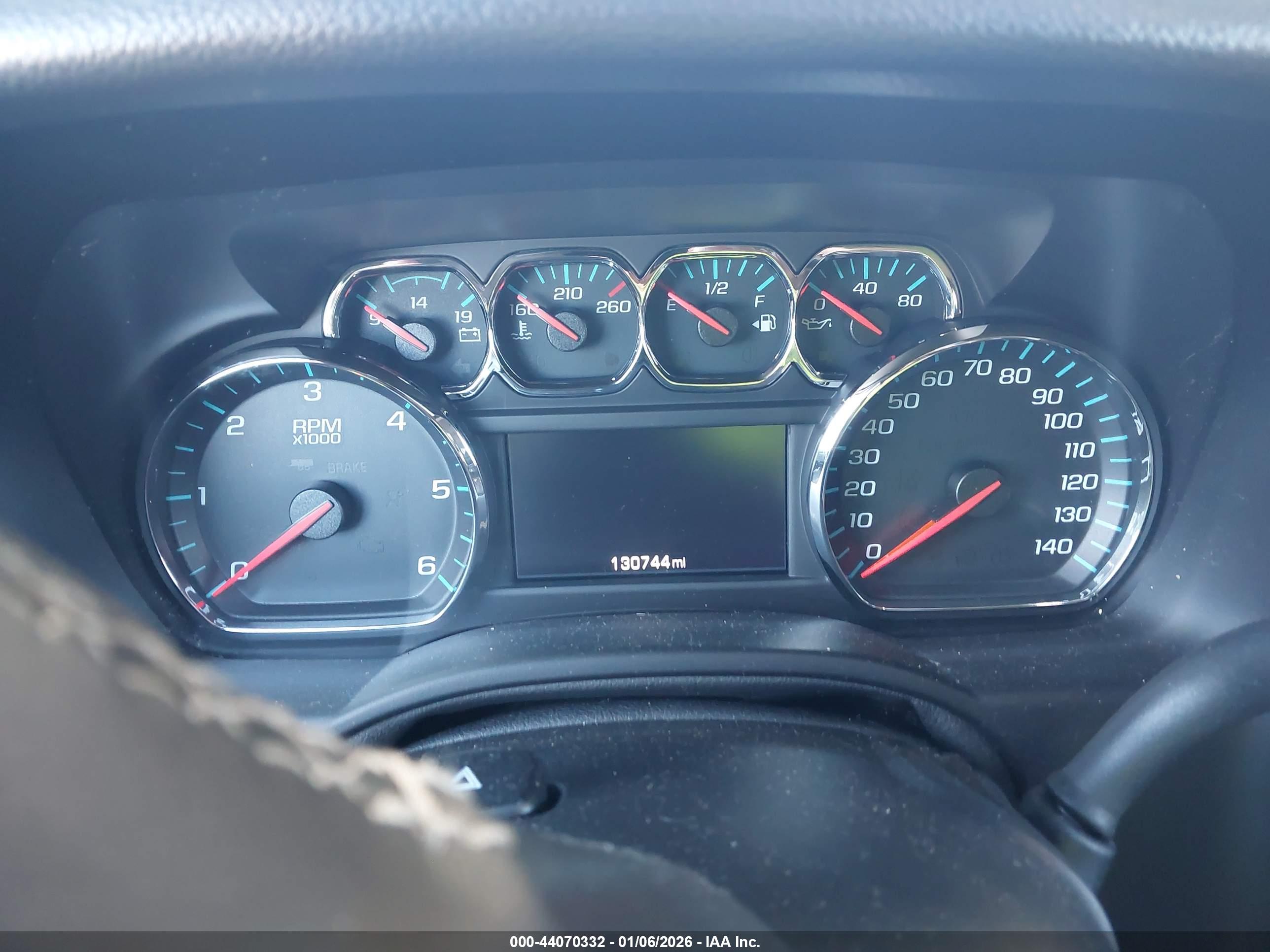 CHEVROLET TAHOE image 7