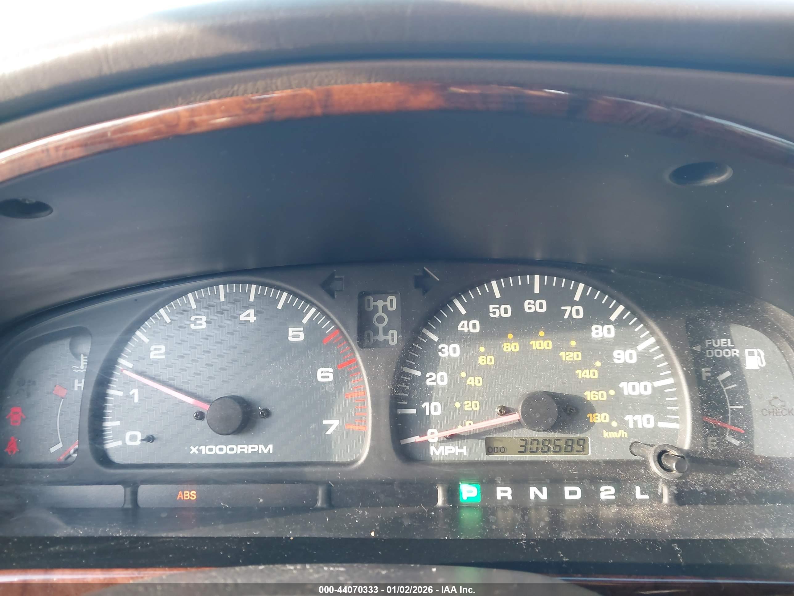 TOYOTA 4RUNNER image 7