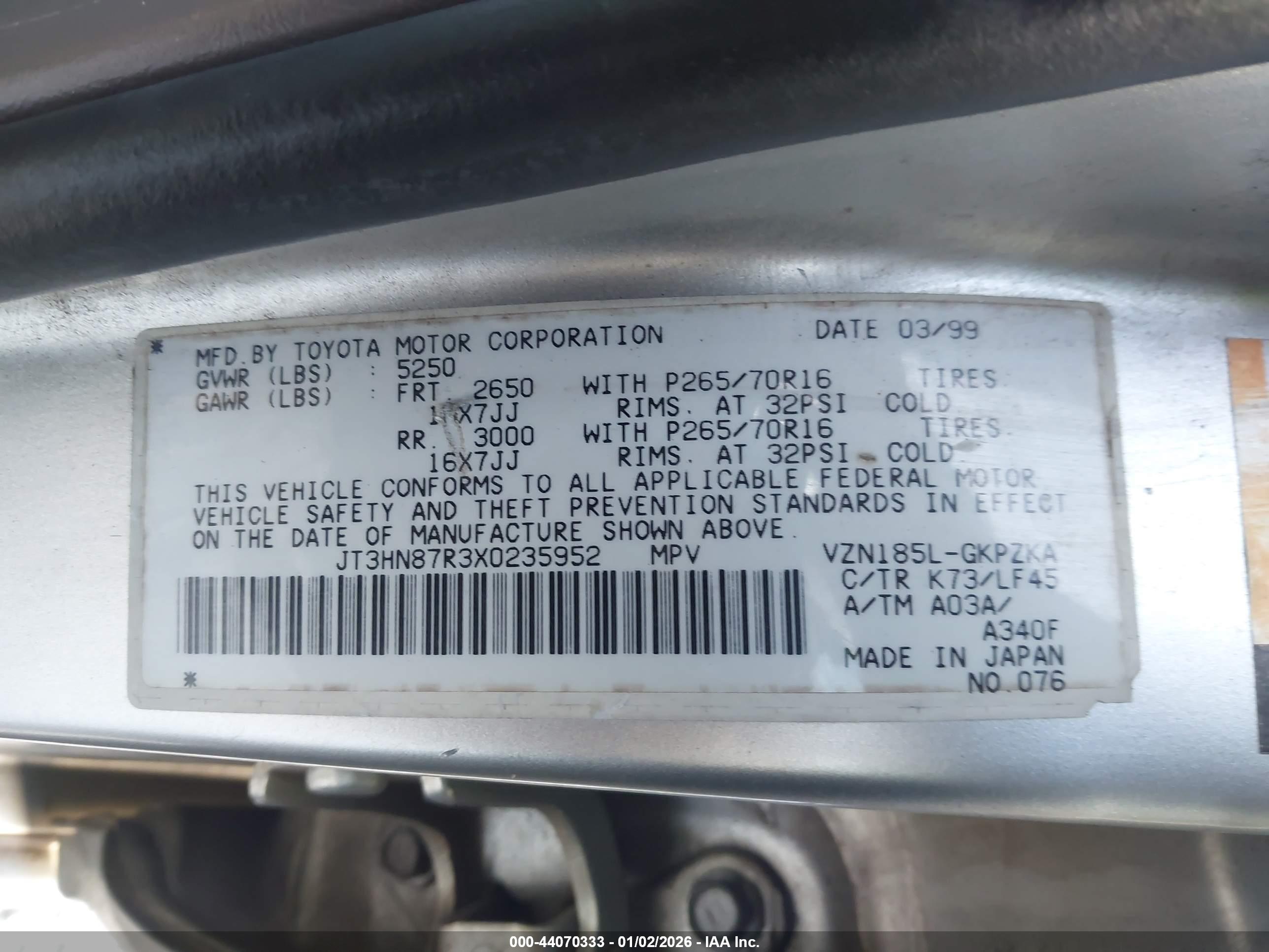 TOYOTA 4RUNNER image 9