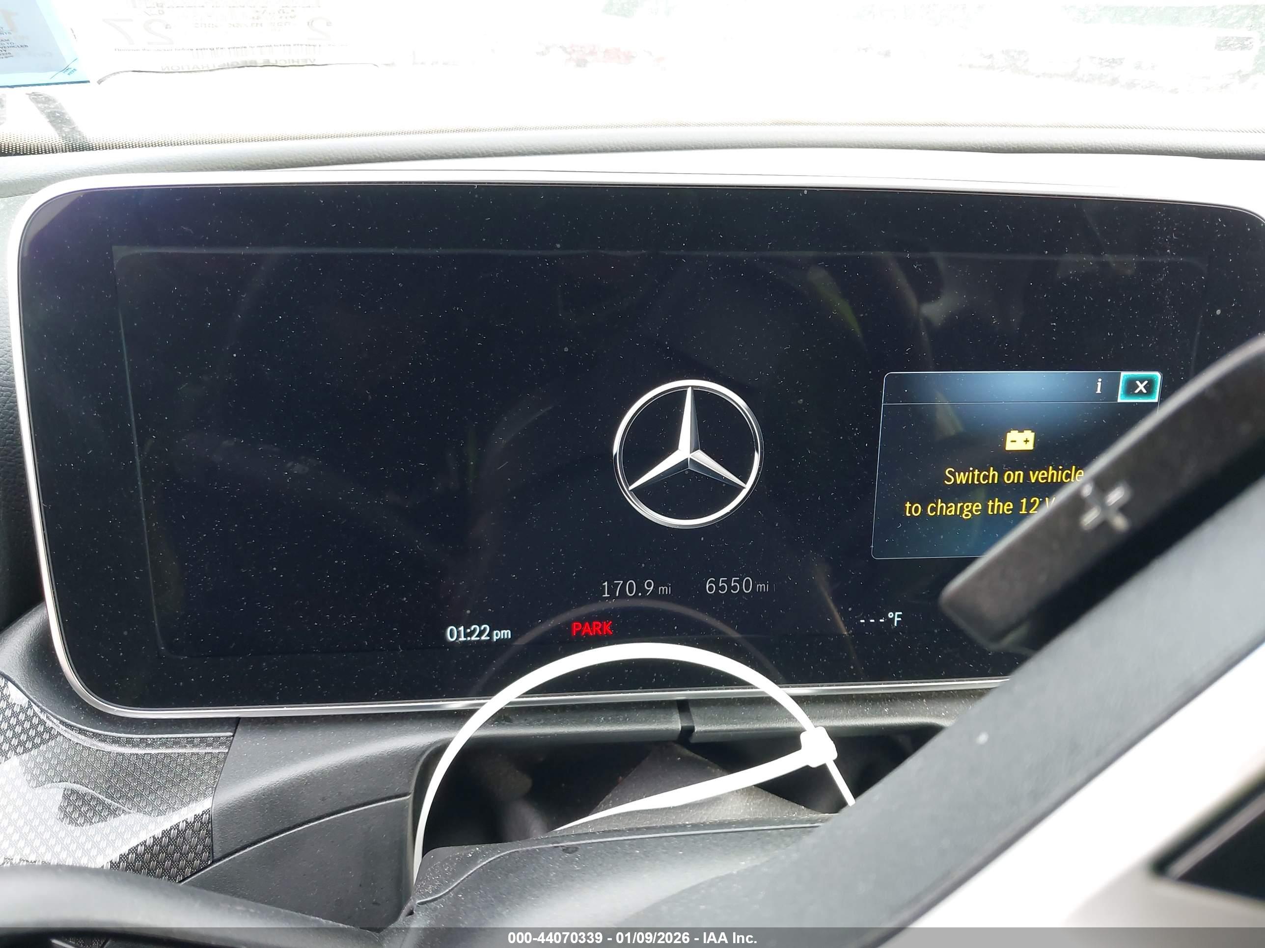 MERCEDES-BENZ C image 7