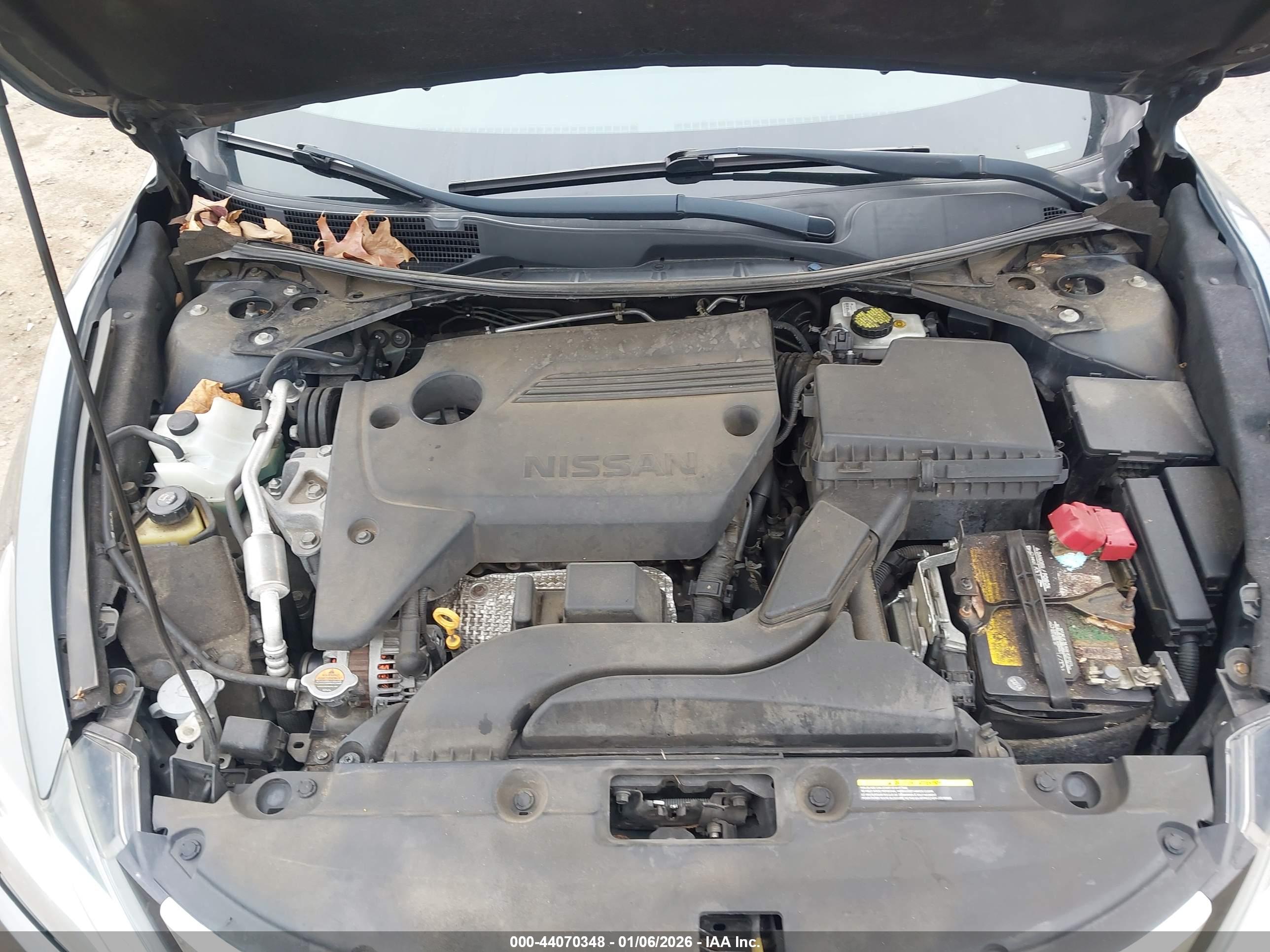 NISSAN ALTIMA image 10