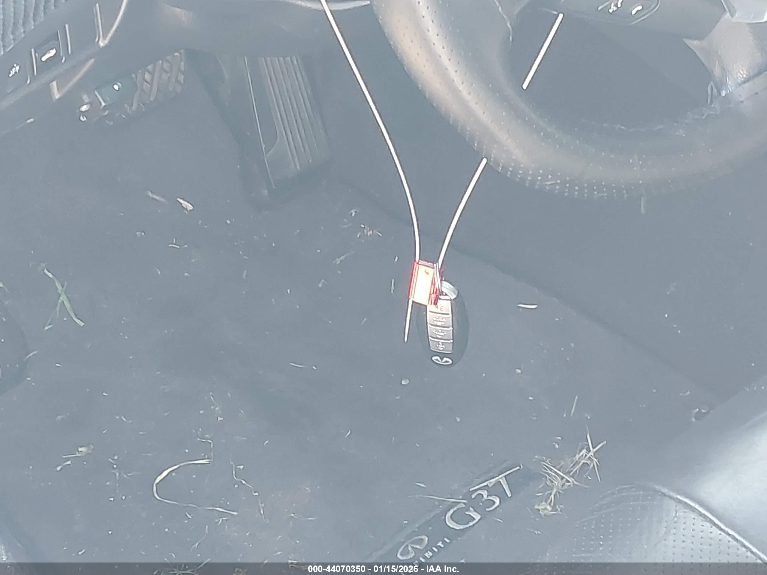 INFINITI G37 image 11