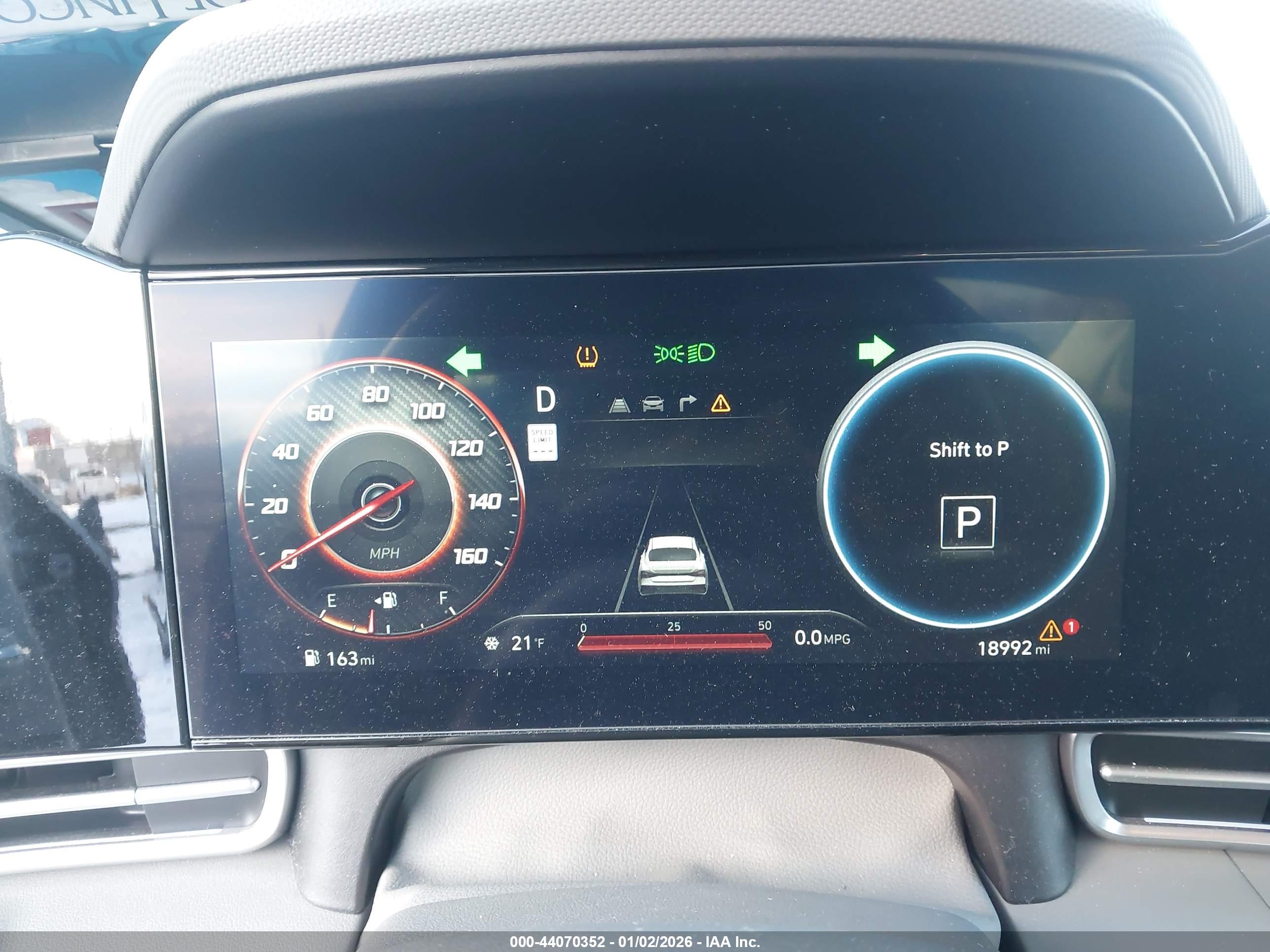 HYUNDAI ELANTRA image 7