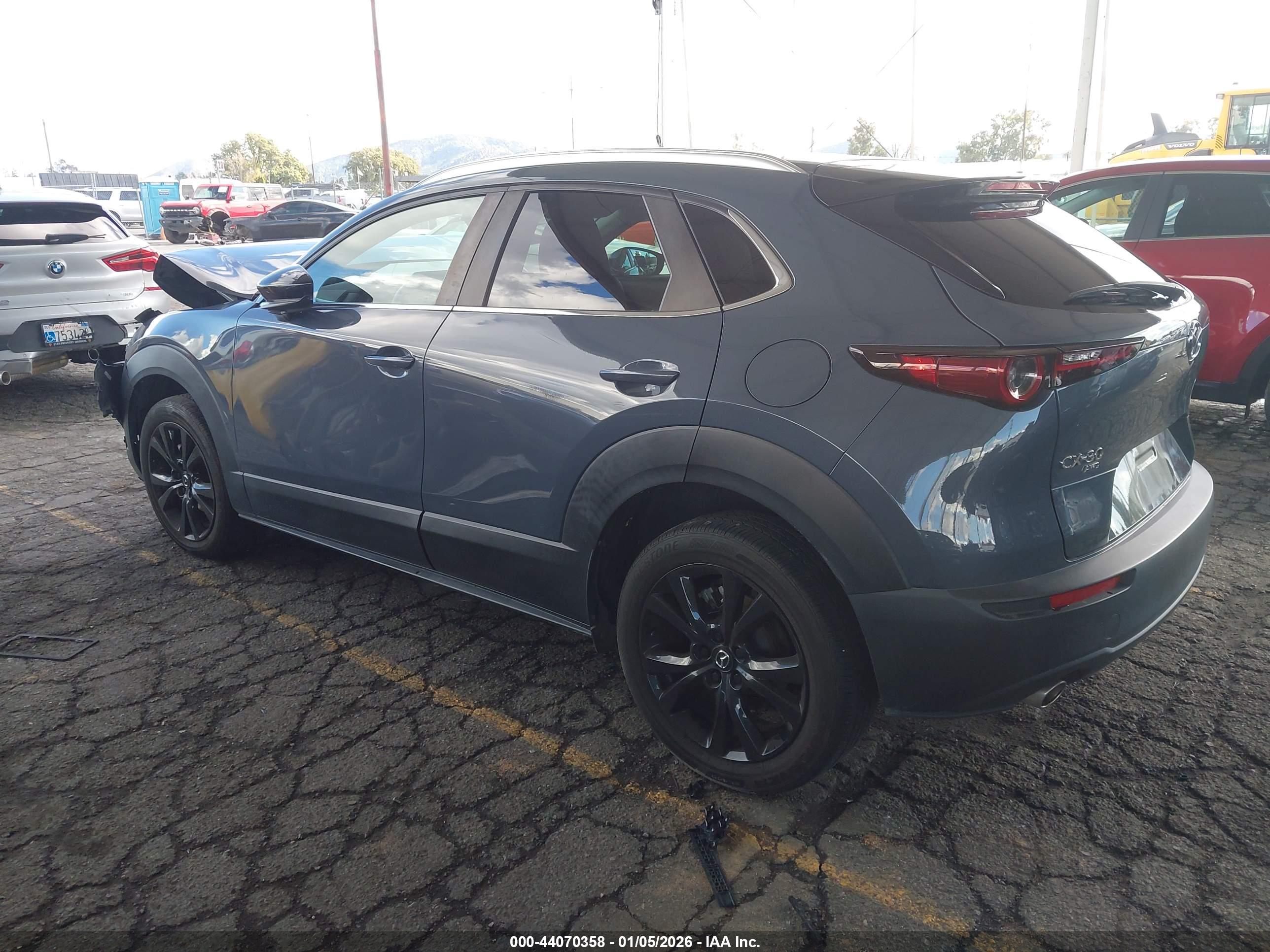 MAZDA CX-30 image 3